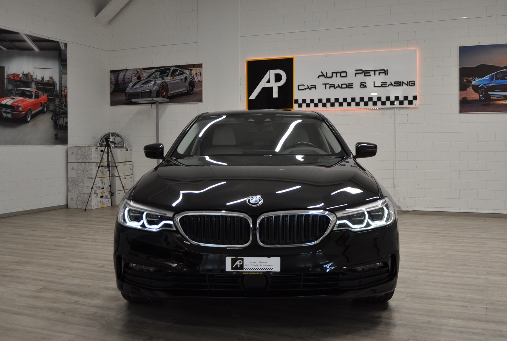BMW 530d xDrive Sport Line Steptronic-image-7