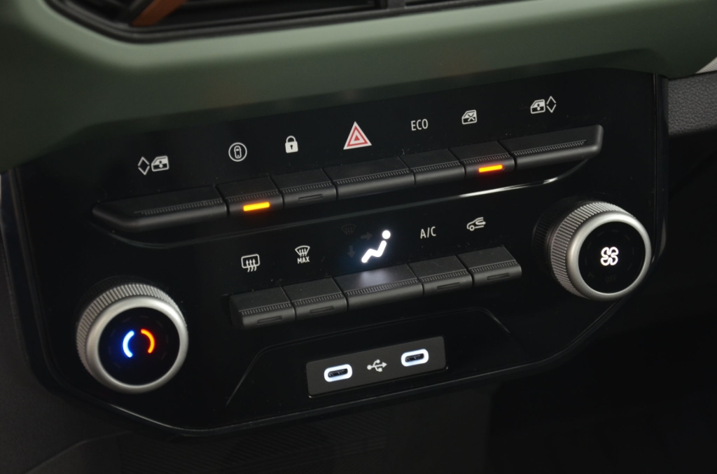 DACIA NEW Spring 27 kWh Extreme *CCS*-image-21