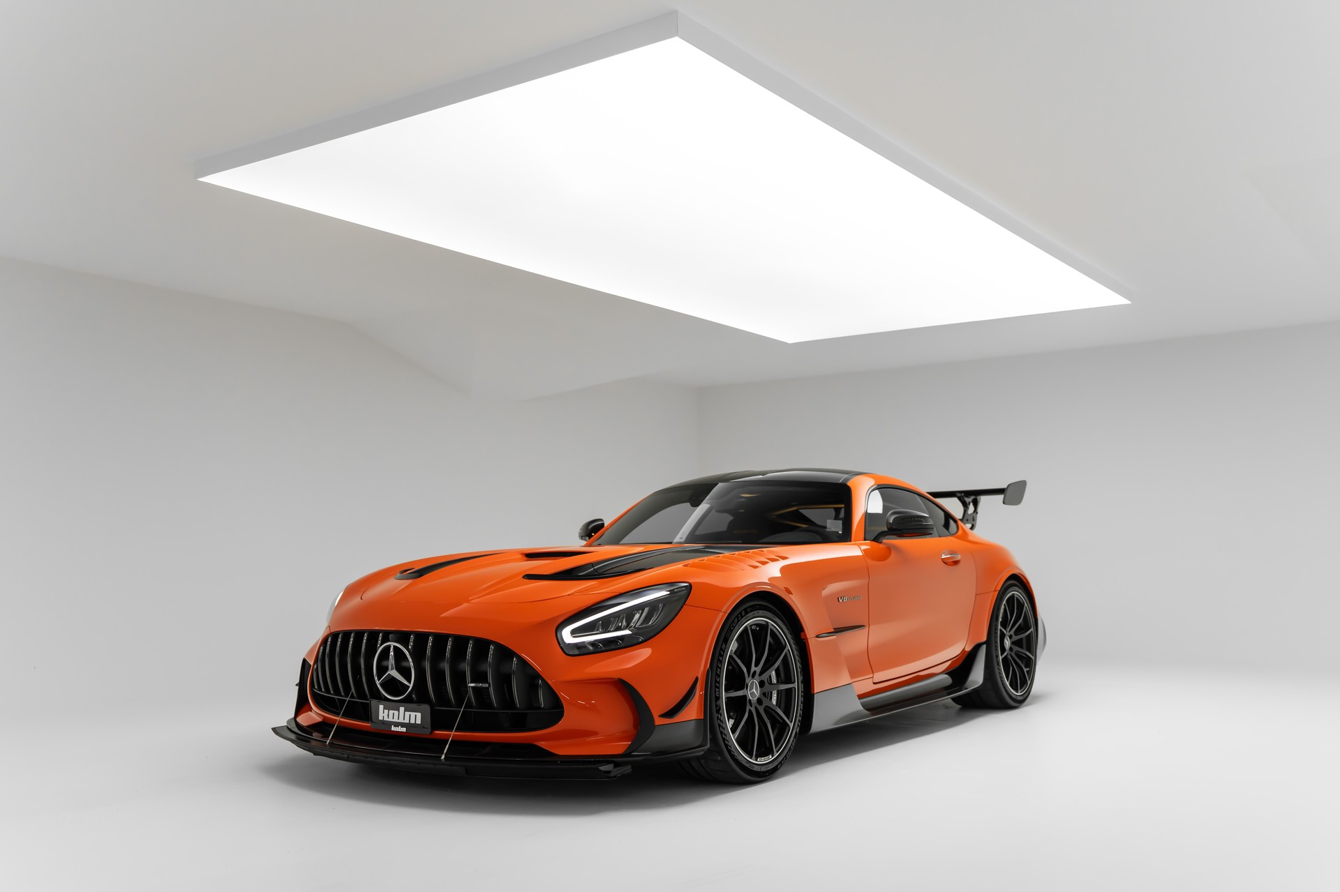 MERCEDES-BENZ AMG GT BLACK SERIES-showroom-element-2