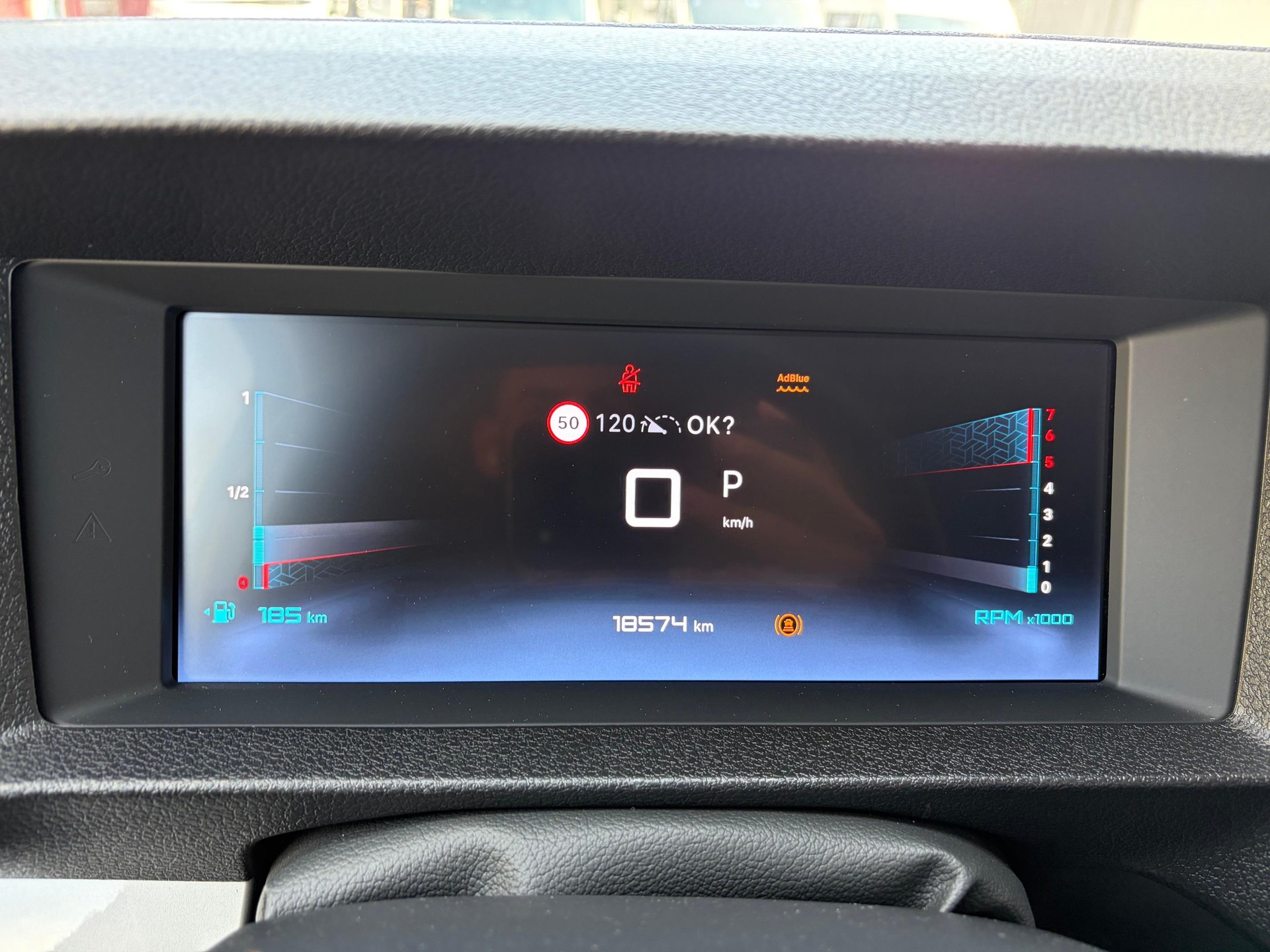 CITROEN Spacetourer M 2.0 BlueHDi 180 You S/S-image-10