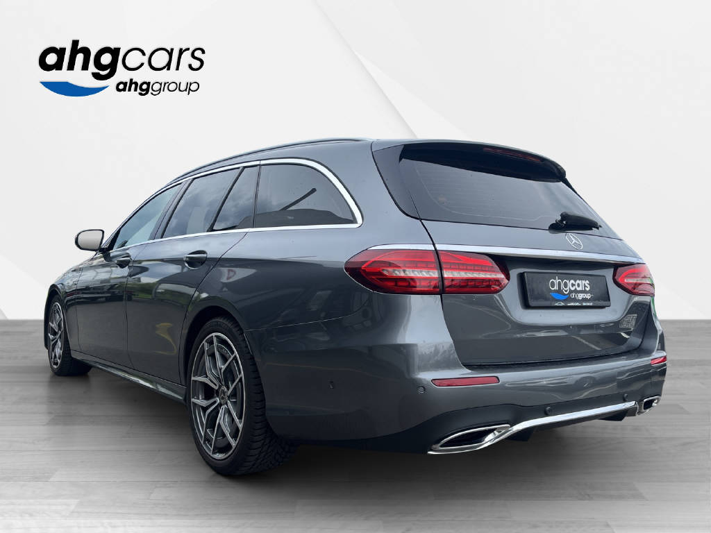 MERCEDES-BENZ E 220 d AMG Line Kombi-showroom-element-2