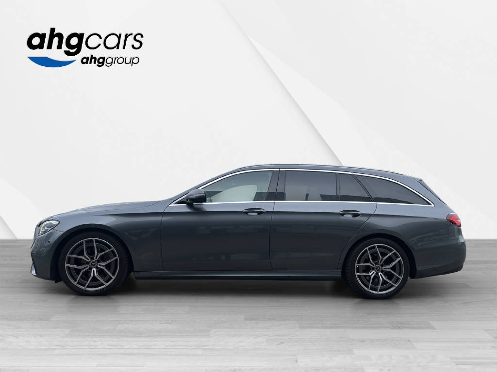 MERCEDES-BENZ E 220 d AMG Line Kombi-showroom-element-1