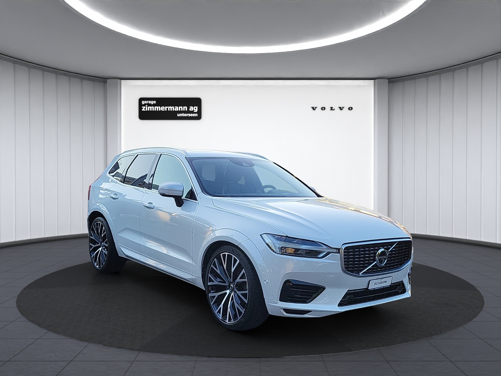 VOLVO XC60 2.0 T8 TE R-Design AWD-showroom-element-2
