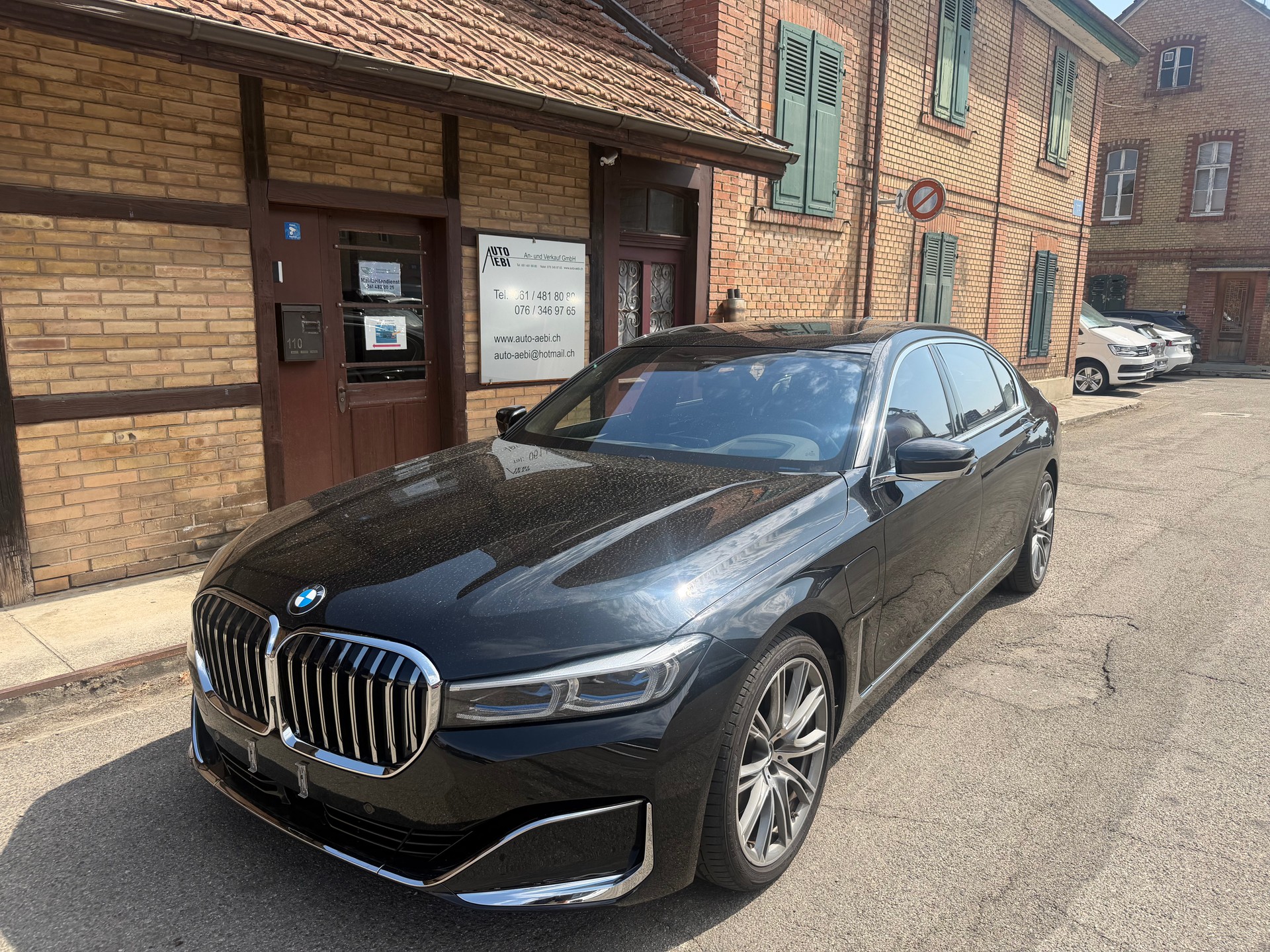 BMW 745Le xDrive Steptronic
