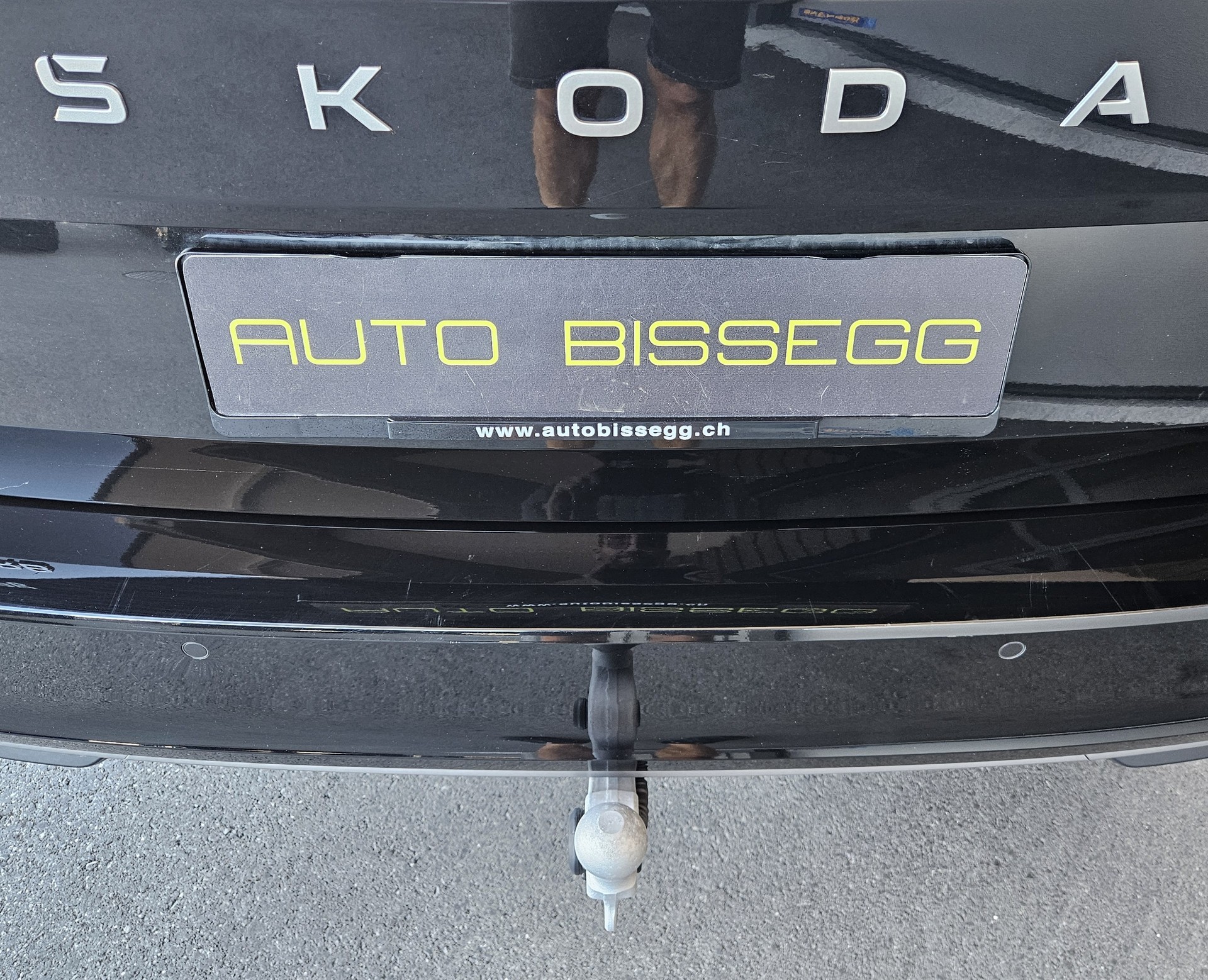 SKODA Superb Combi 2.0 TDi L&K 4x4 DSG mit Anhängerkupplung-image-6