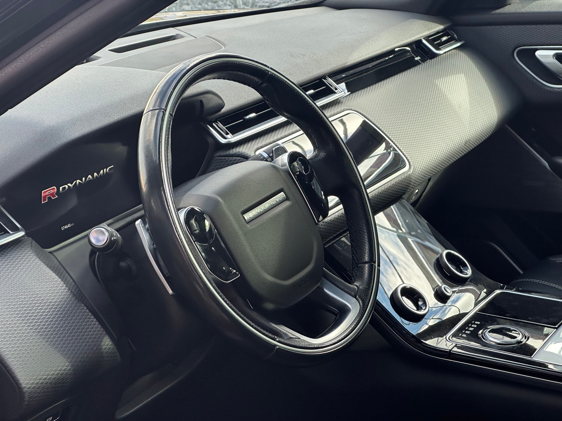 LAND ROVER Range Rover Velar R-Dynamic D 240 S Automatic-image-5