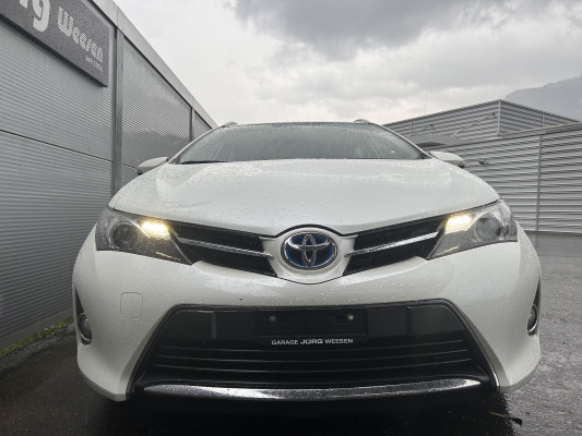 TOYOTA Auris TS 1.8 HSD Luna-image-1