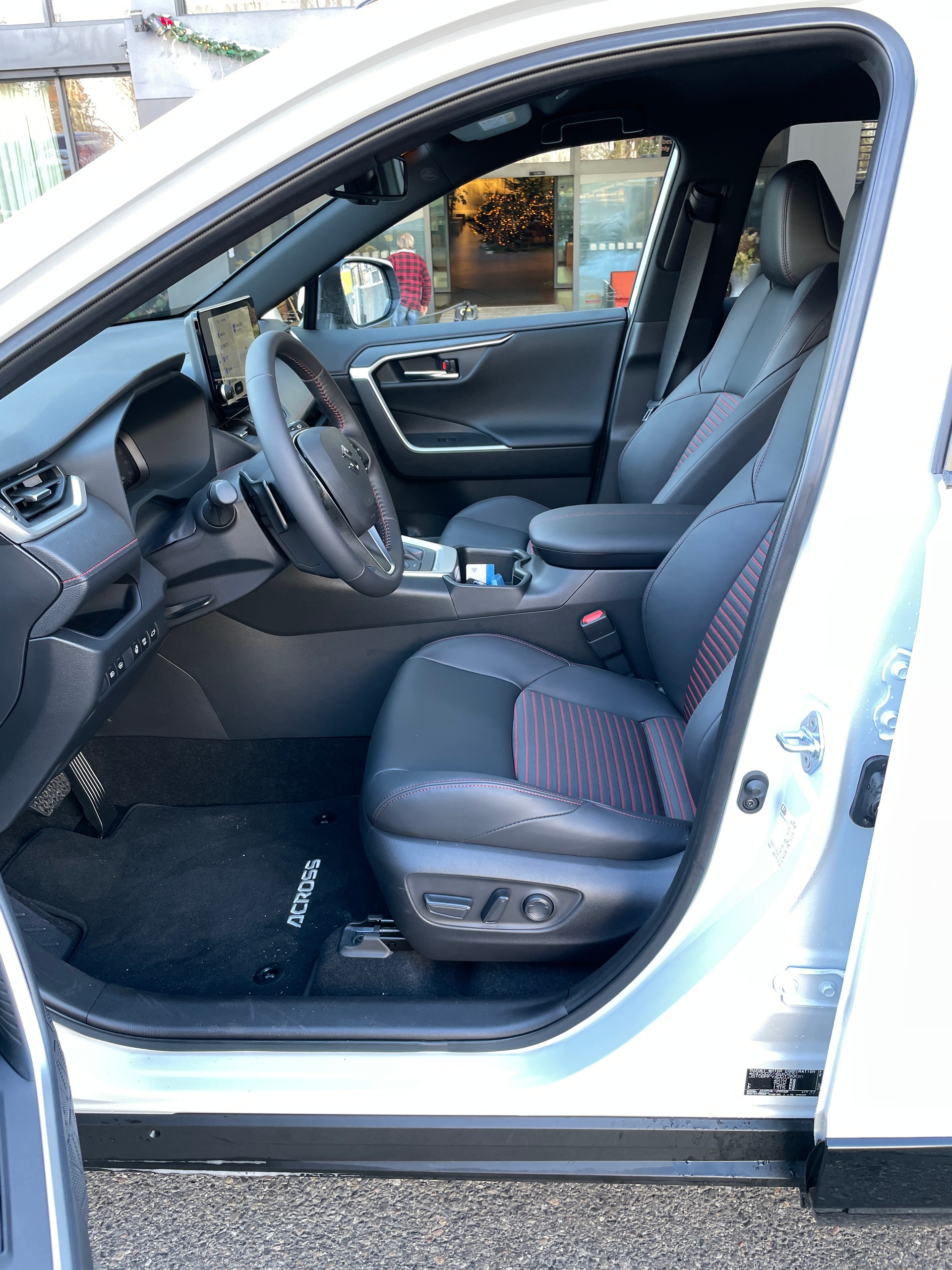 SUZUKI Across 2.5 Plug-in-Hybrid Compact Top E-CVT-image-11