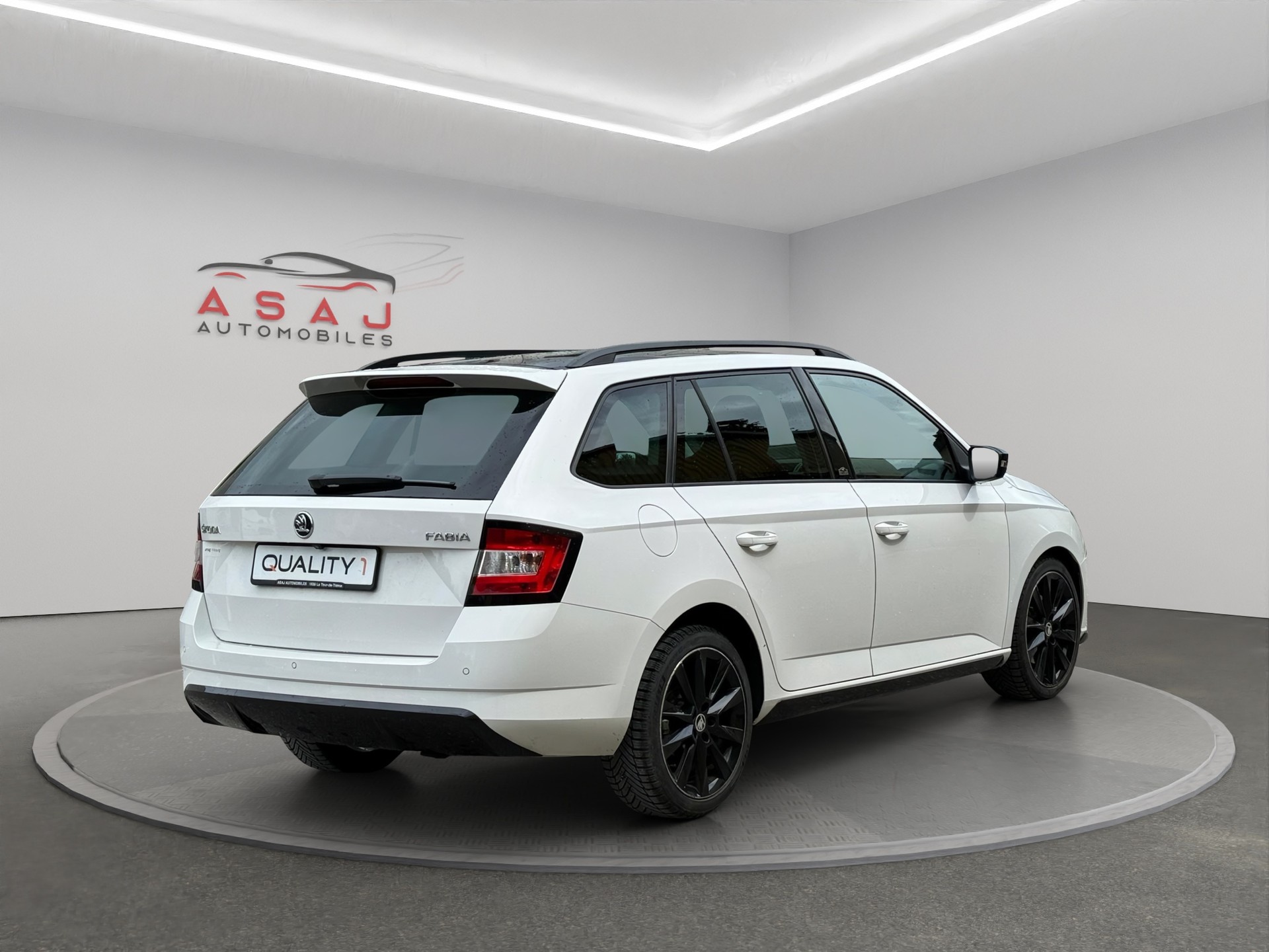 SKODA Fabia 1.0 TSI Monte Carlo DSG-image-5