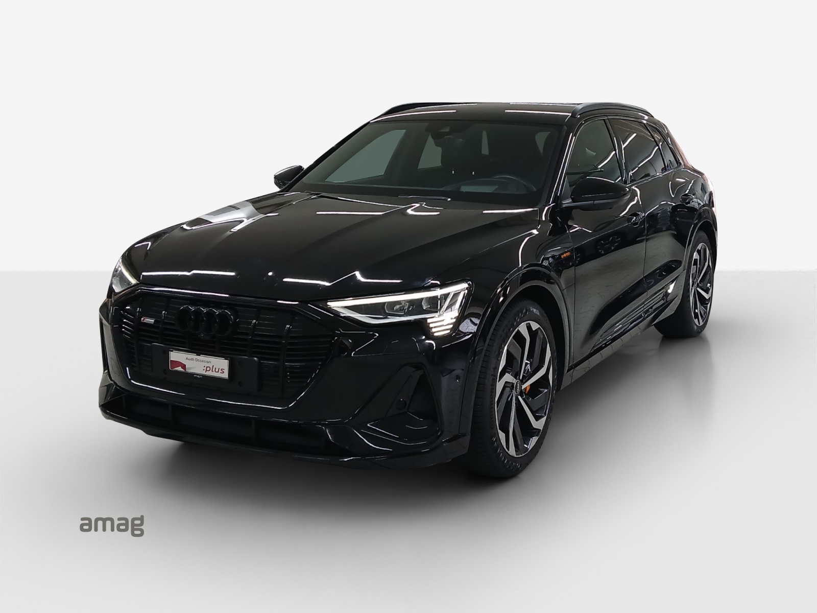 AUDI e-tron 55 S Line Black Edition quattro