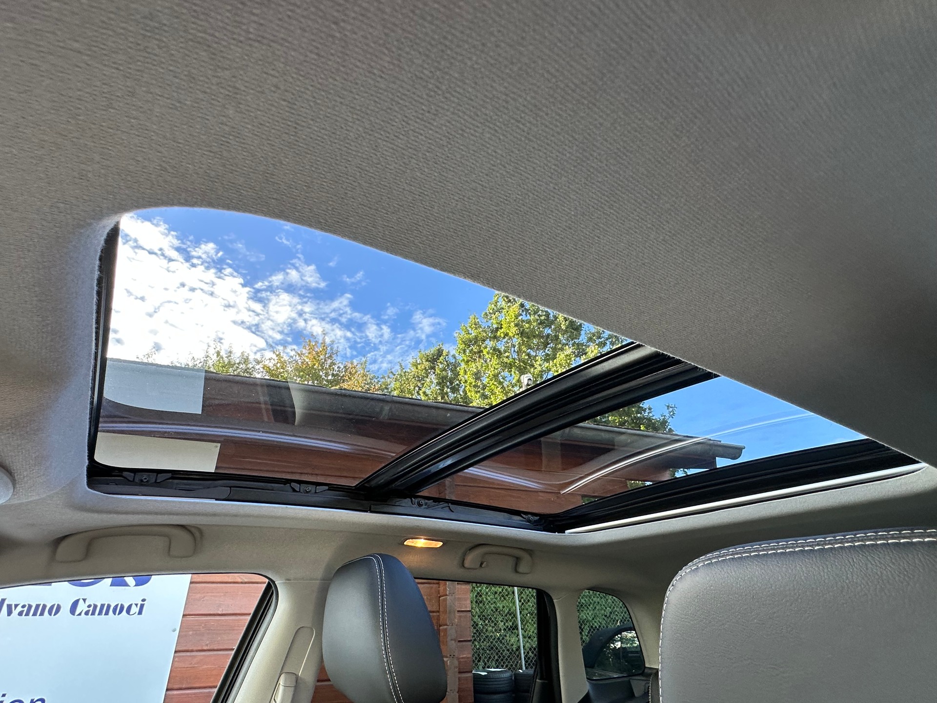 SUZUKI Vitara 1.4 Boosterjet Compact Top Automatic-image-19