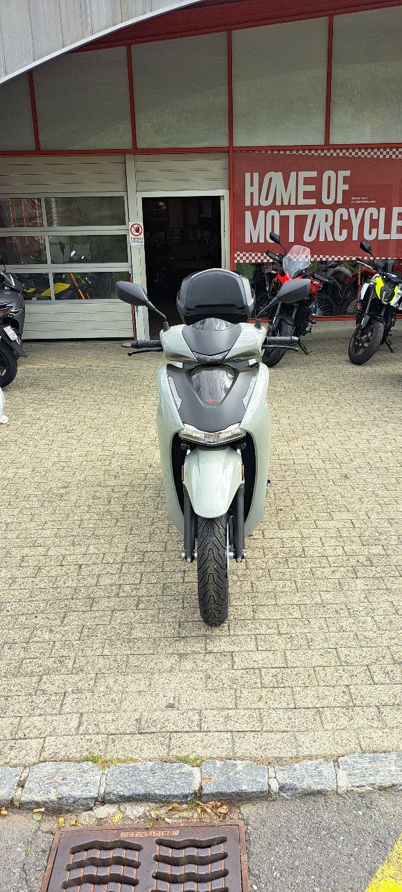HONDA SH 350 Special Edition-image-1