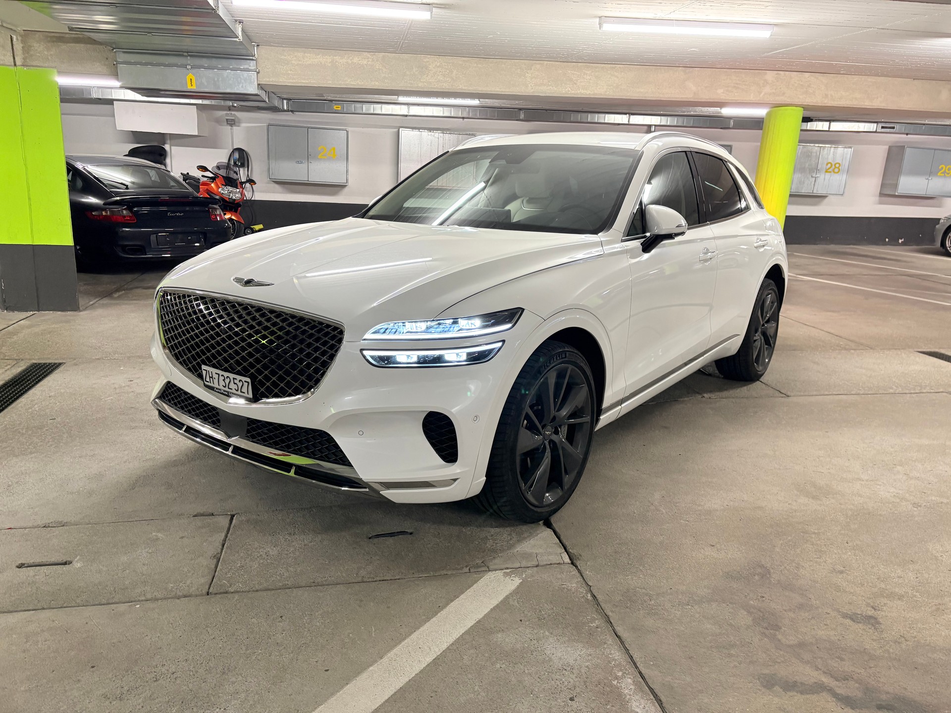 GENESIS 2.5T Luxury-image-5