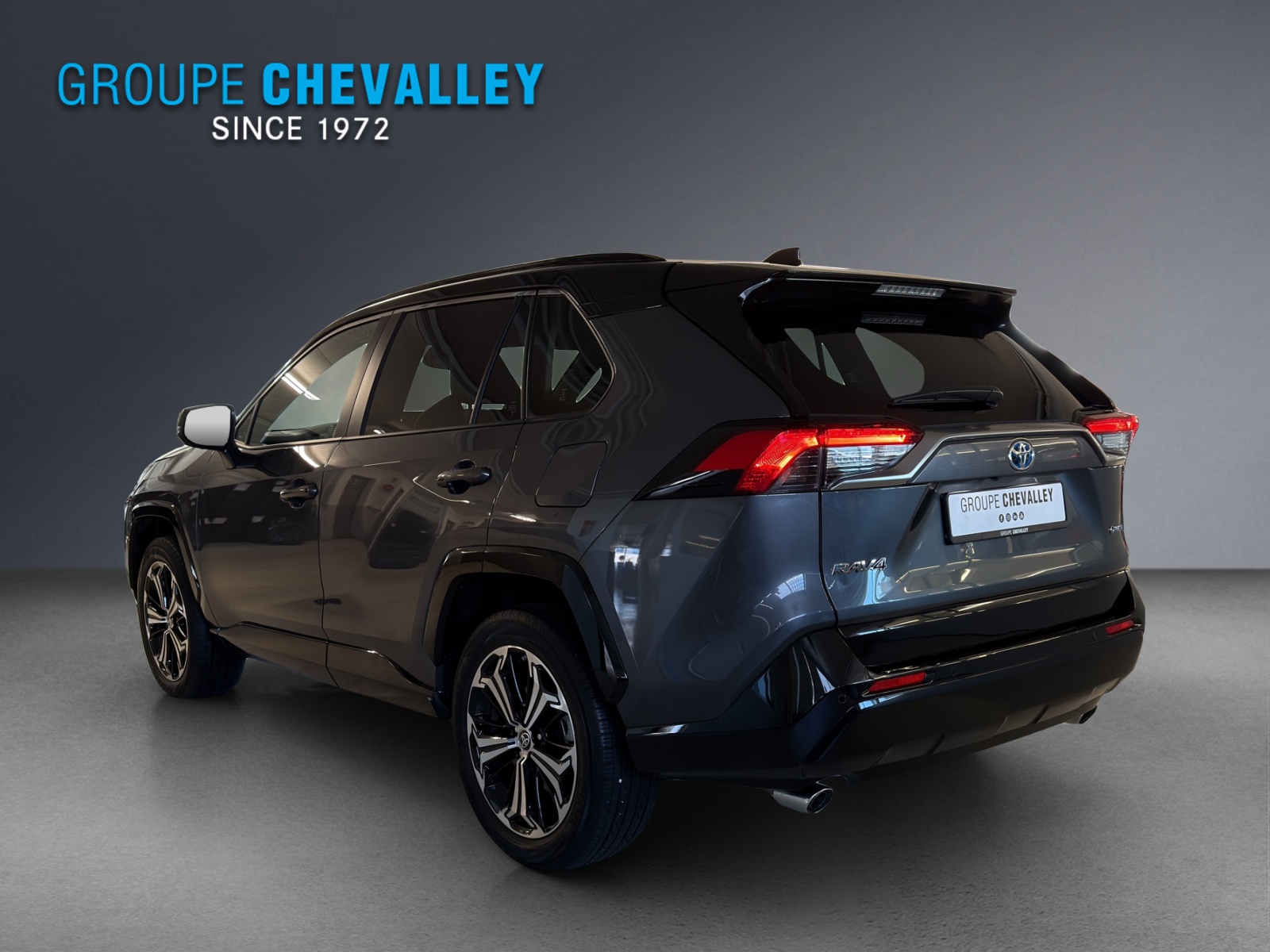 TOYOTA RAV-4 2.5PHEV Platinum4WD-showroom-element-3