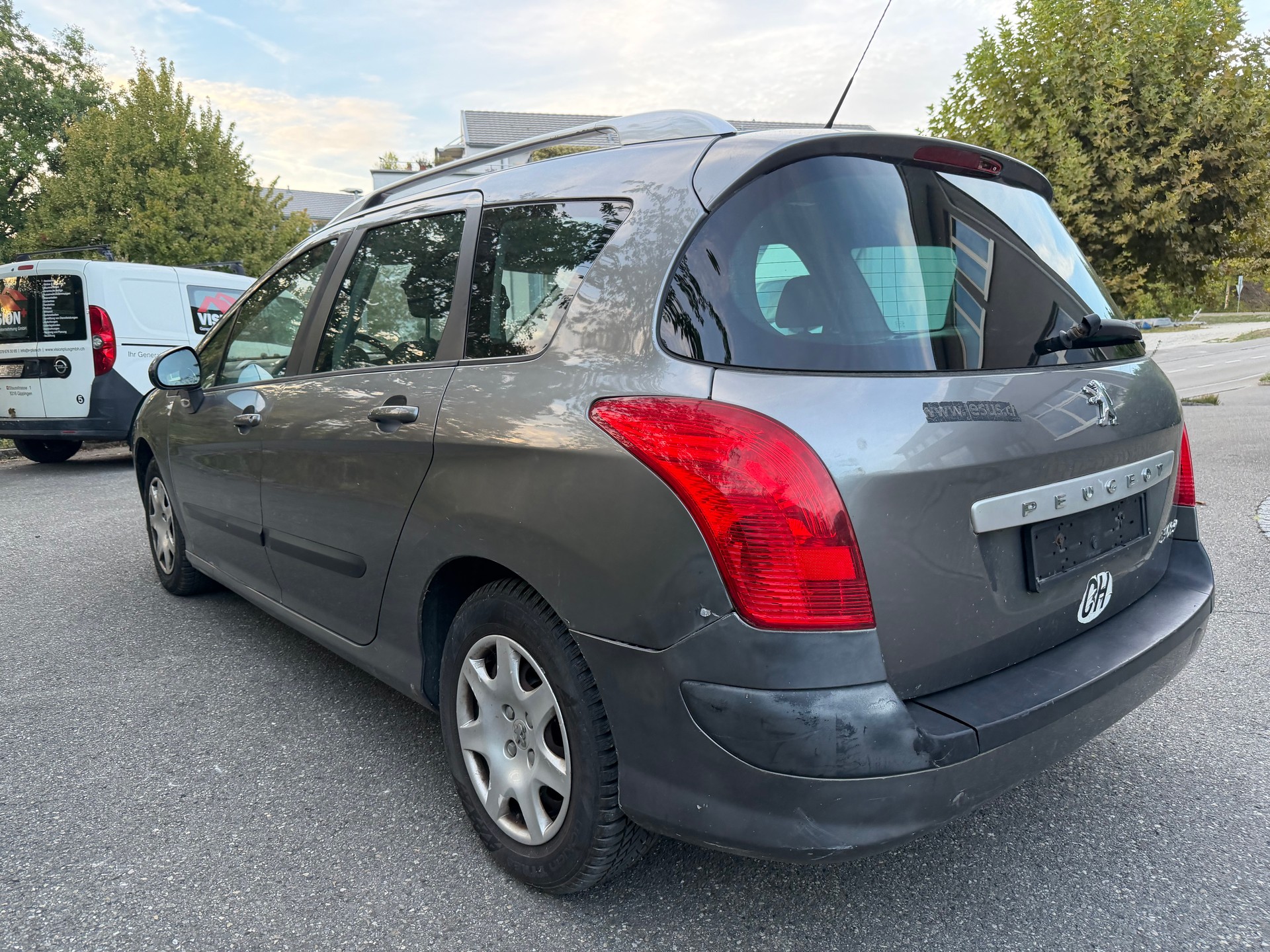 PEUGEOT 308 SW 1.6 HDI Trendy-image-5