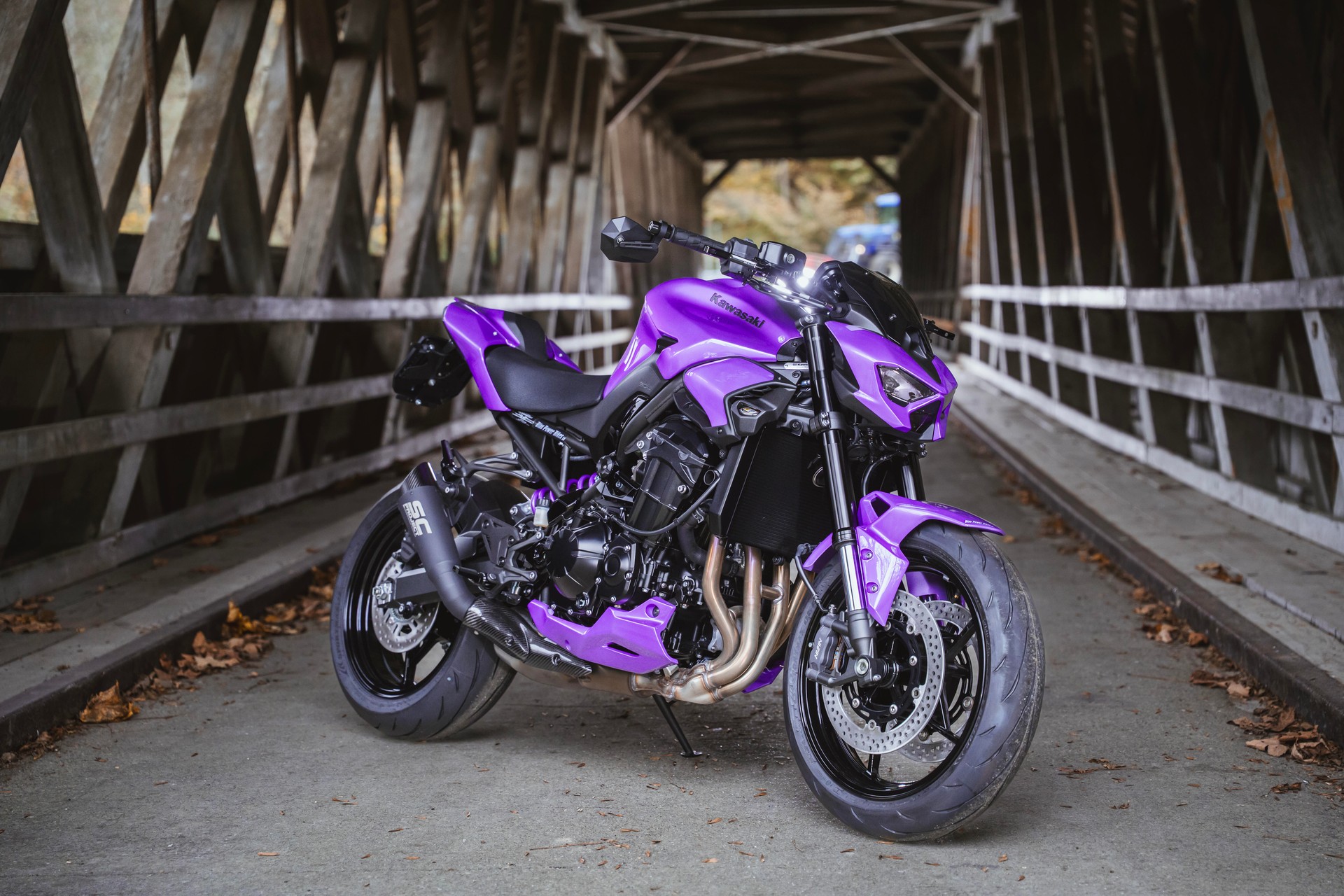 KAWASAKI Z 900 (35kW) MY27 - Sonderumbau violett-image-4