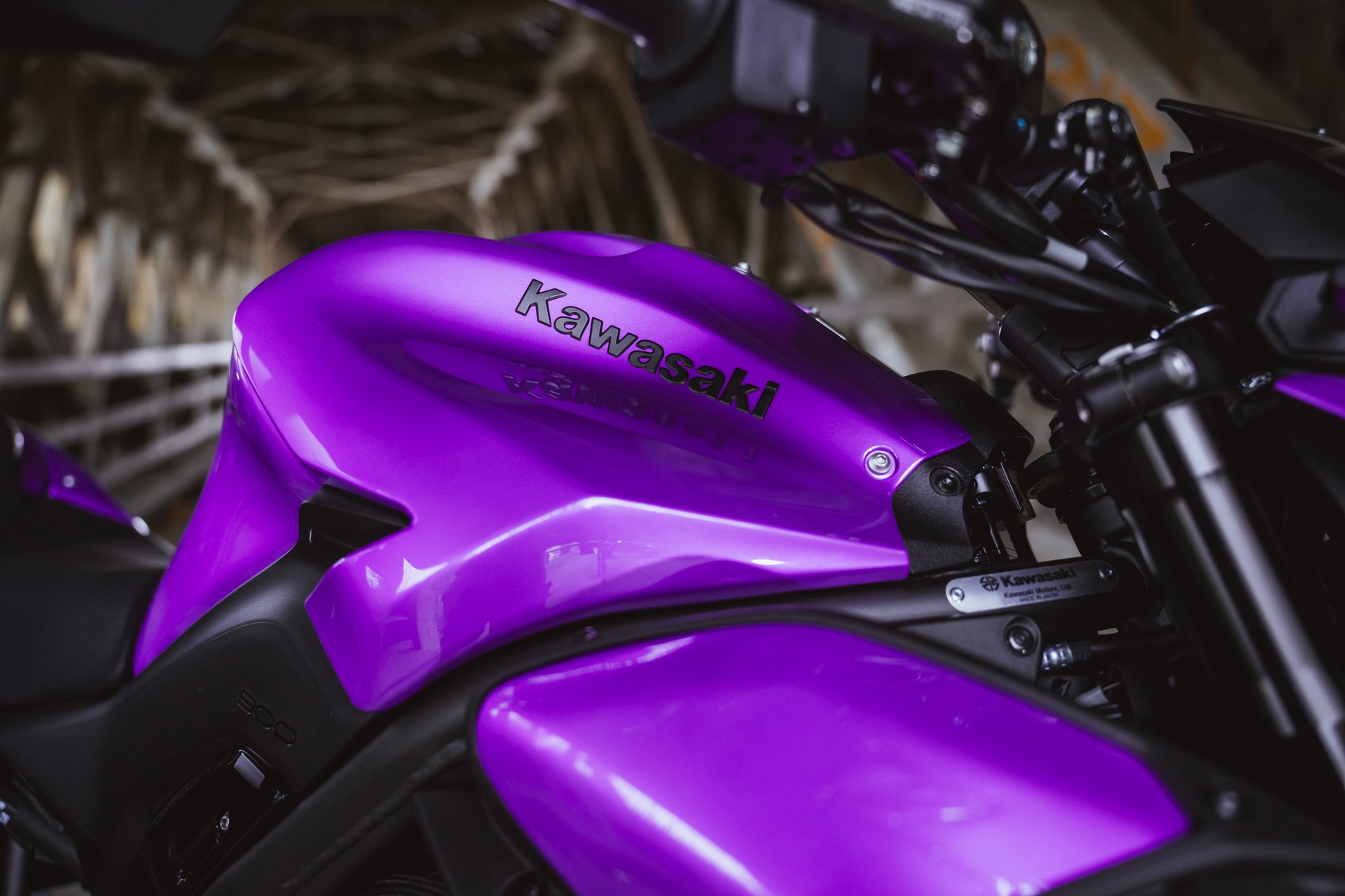 KAWASAKI Z 900 (35kW) MY27 - Sonderumbau violett-image-1