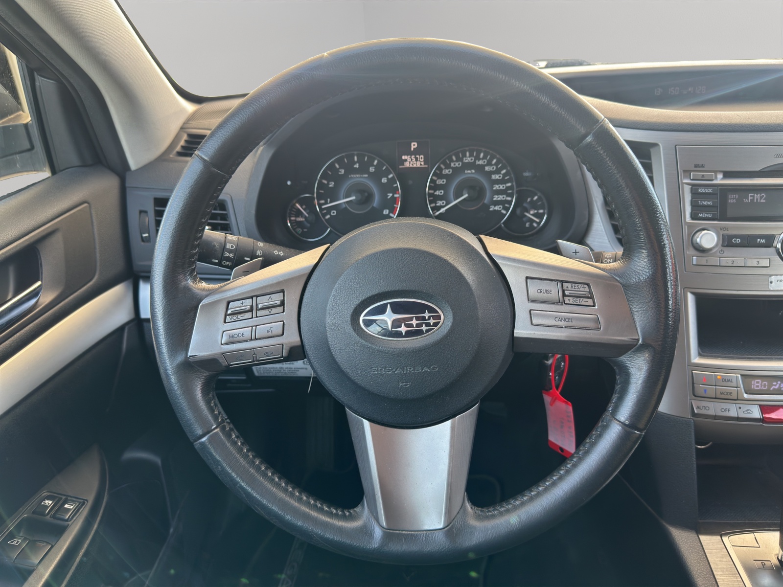 SUBARU Legacy 2.0i Swiss AWD Lineartronic-image-17