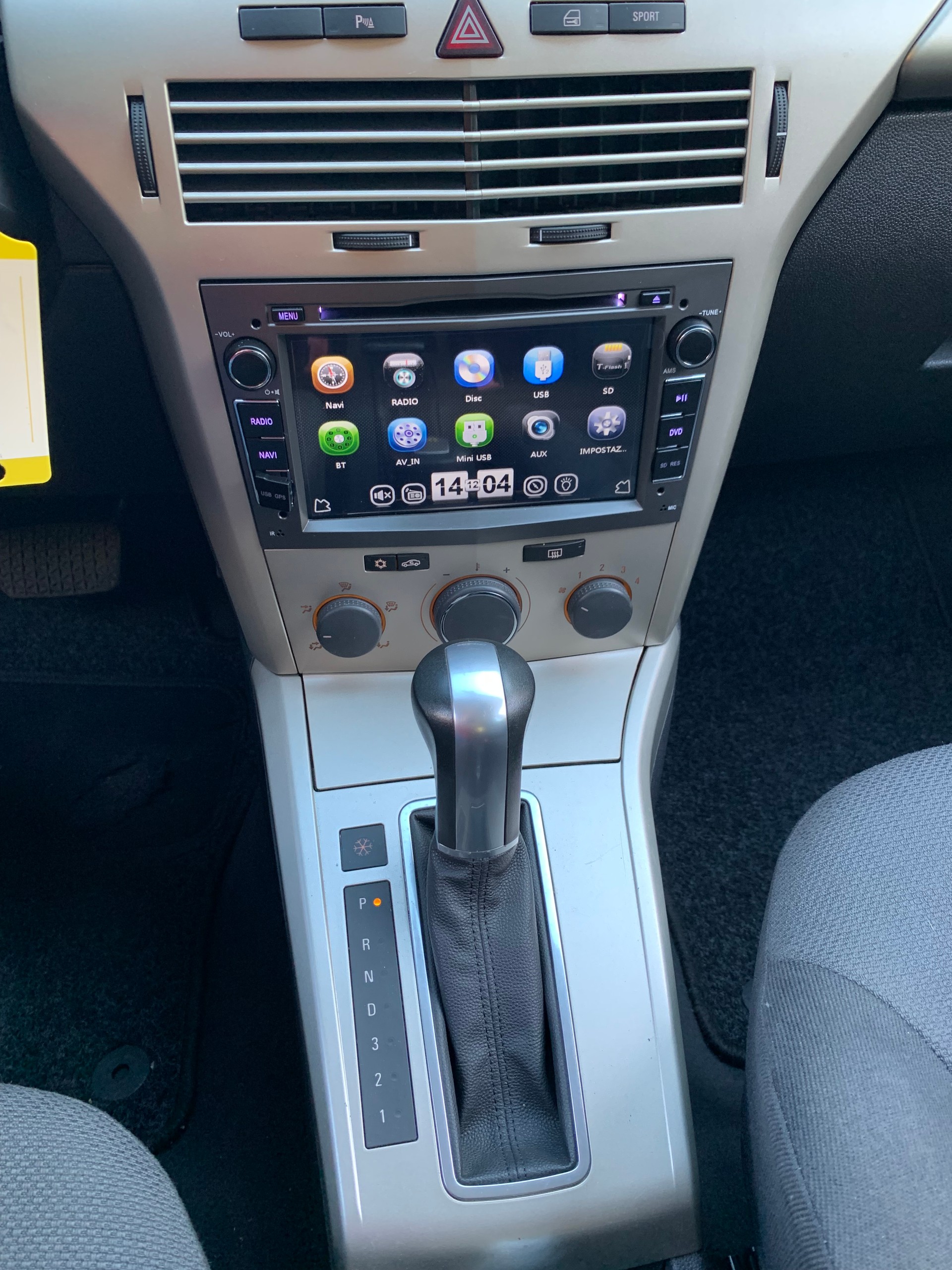 OPEL Astra 1.8i 16V Enjoy-image-14