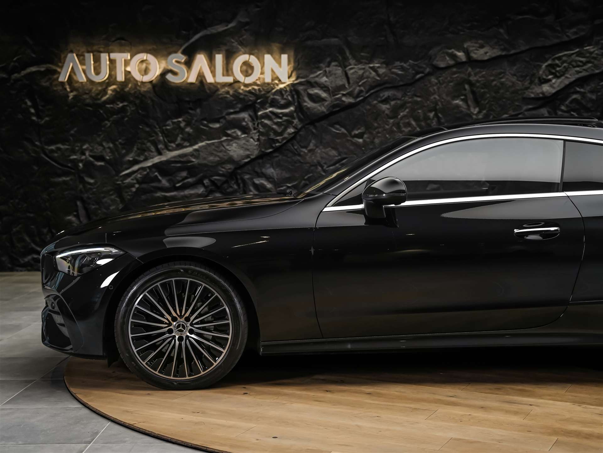MERCEDES-BENZ CLE 220 d AMG Line Coupé 9G-Tronic *Werksgarantie*Panorama*-image-13