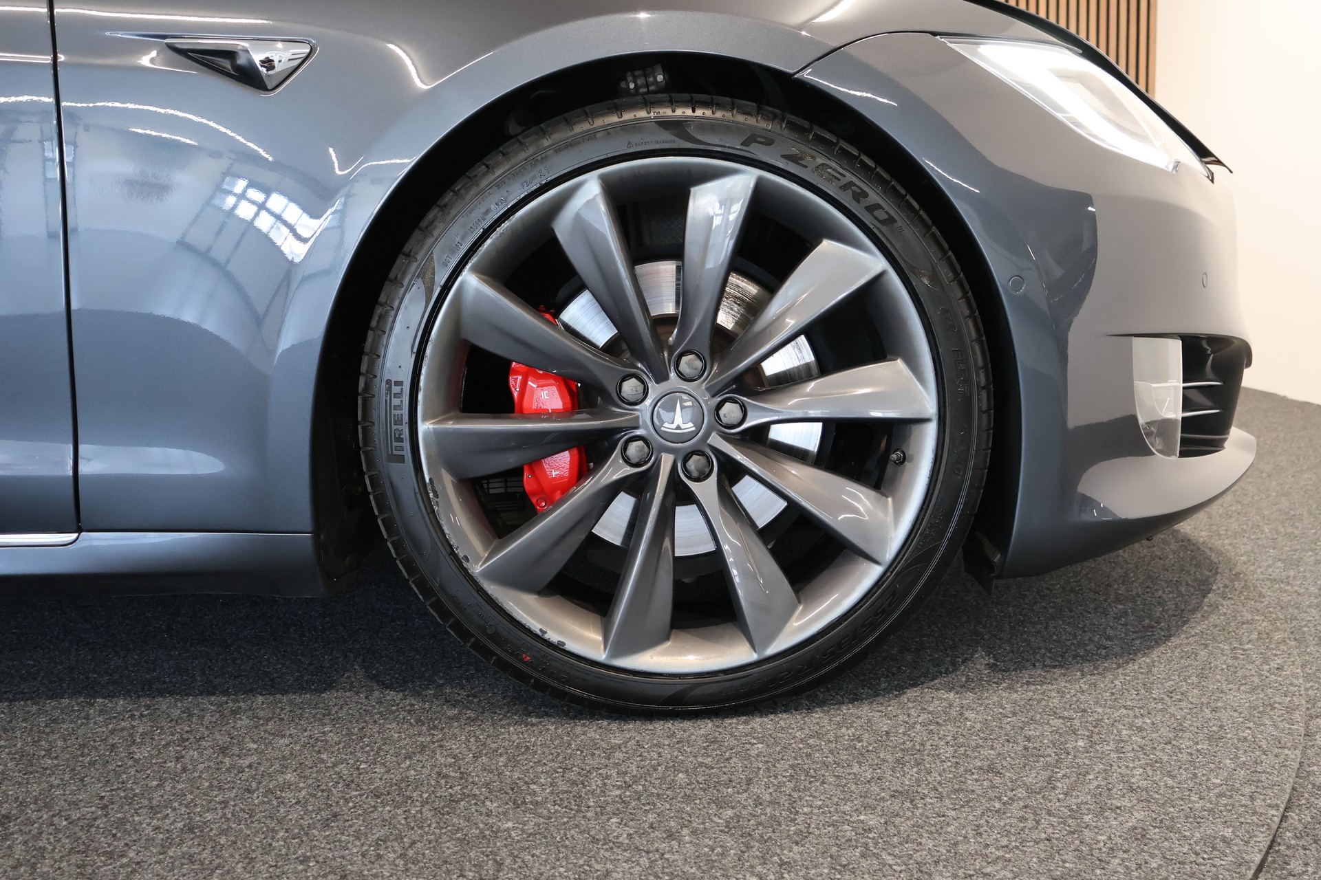 TESLA Model S 100 D Performance-image-28