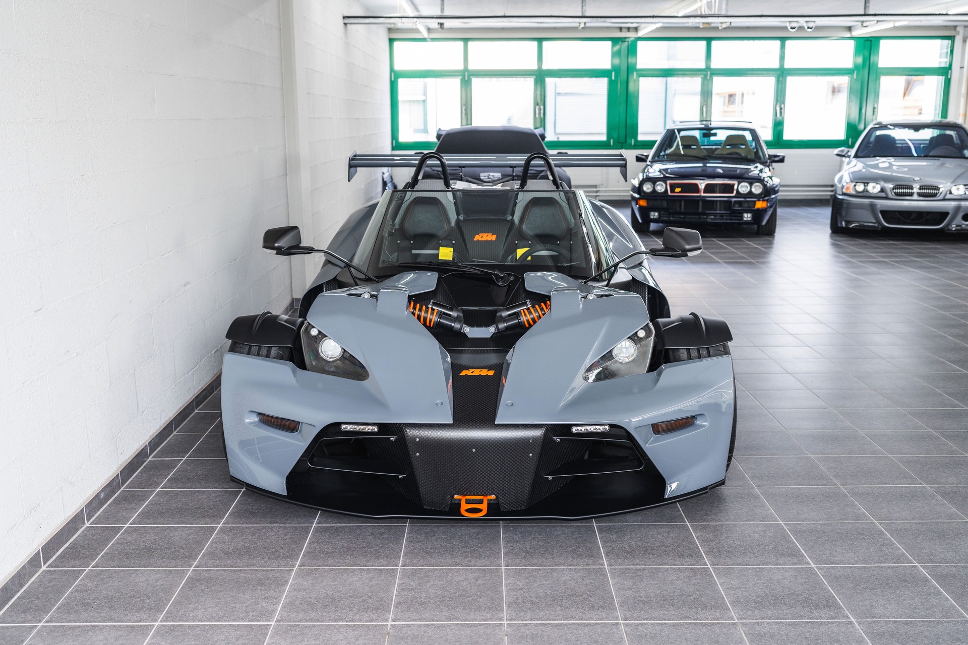KTM X-BOW GT  DSG-showroom-element-1
