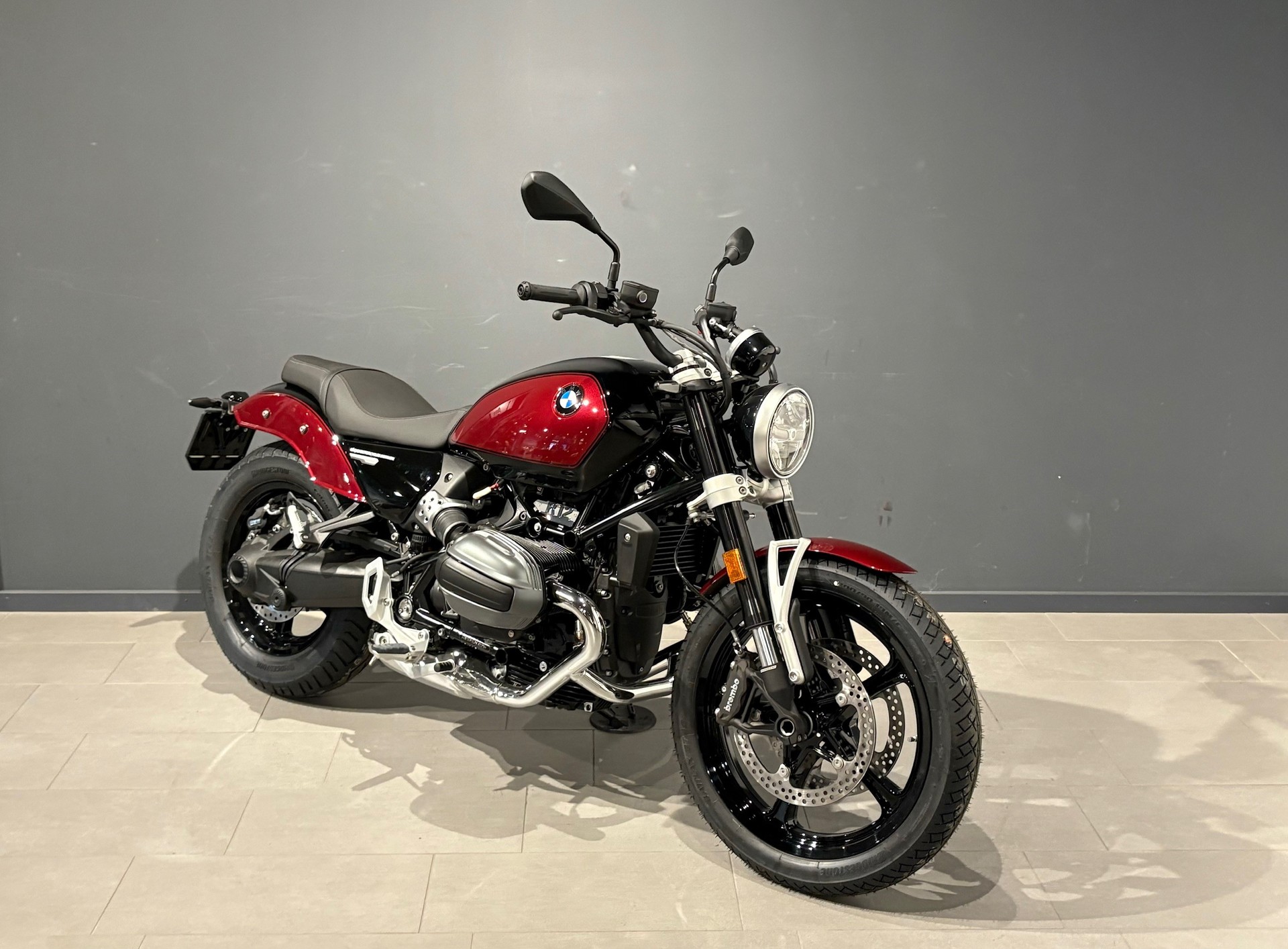 BMW R 12-image-1