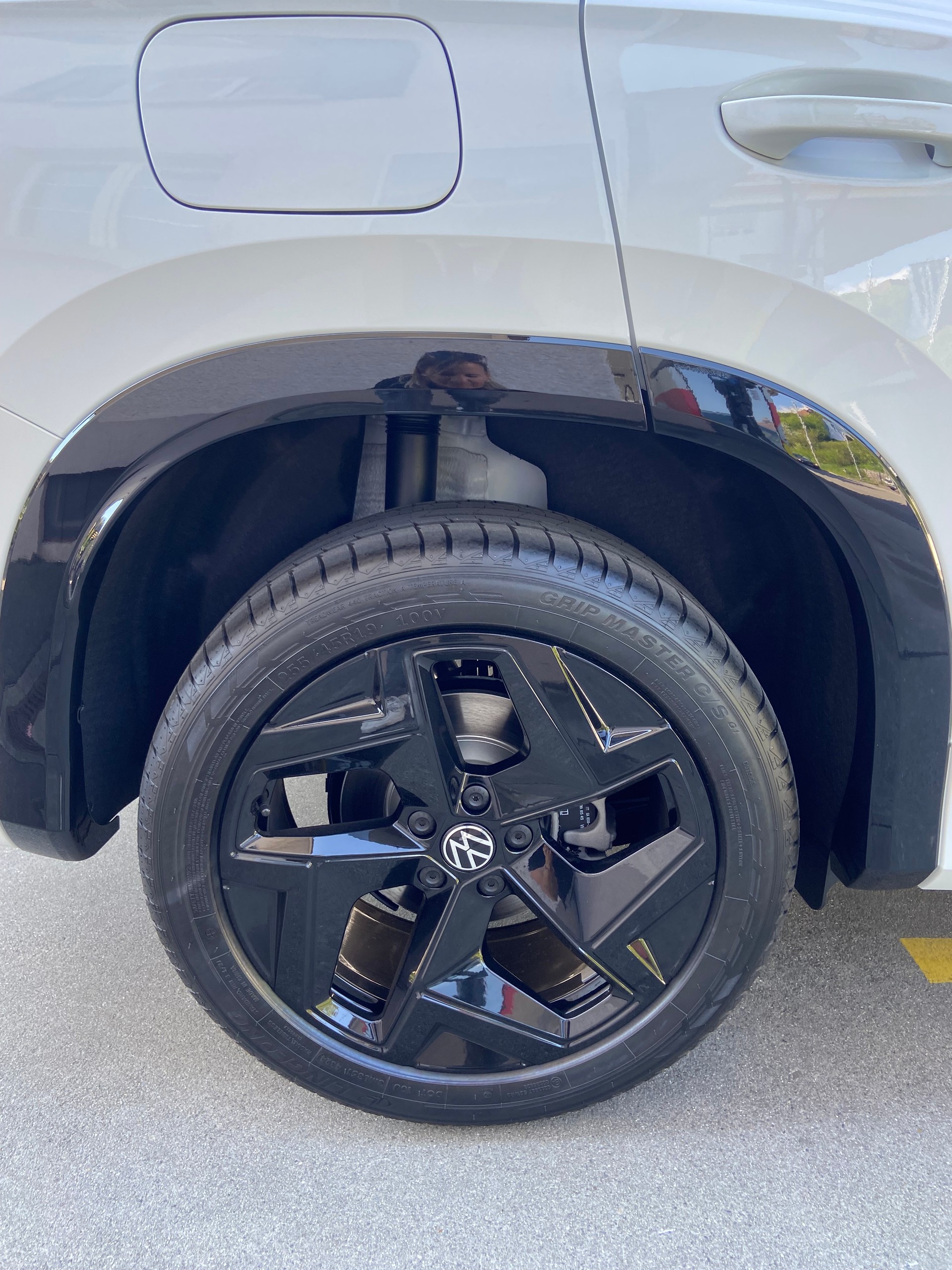 VW Tayron 2.0 TSI R-Line UNITED DSG 4Motion-image-8