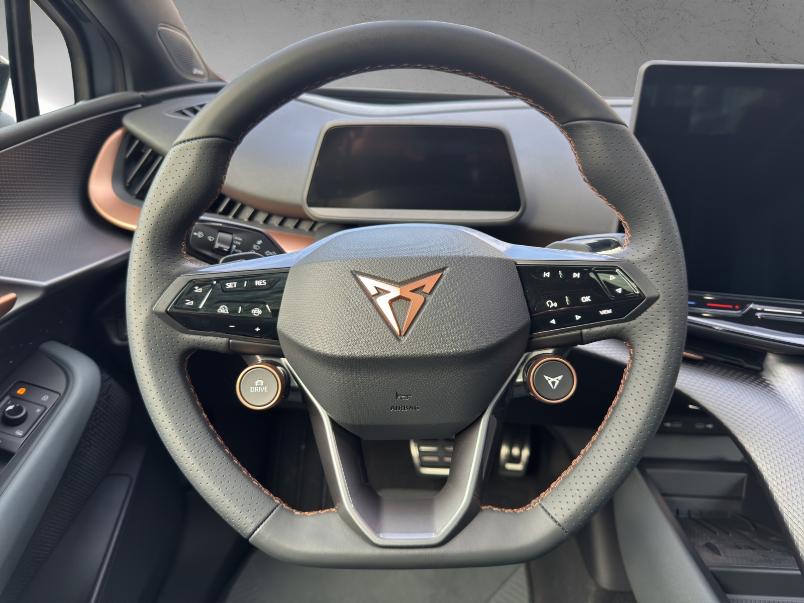 CUPRA Tavascan Type 10 77 kWh Extreme-image-12