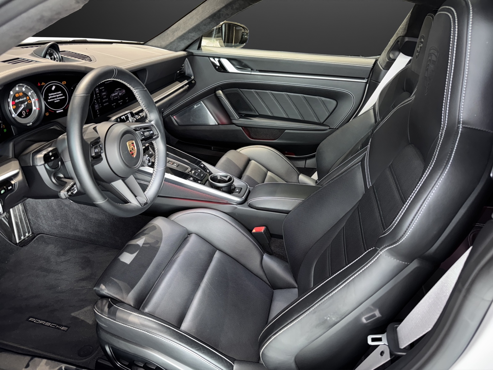 PORSCHE 911 Turbo S PDK-image-5