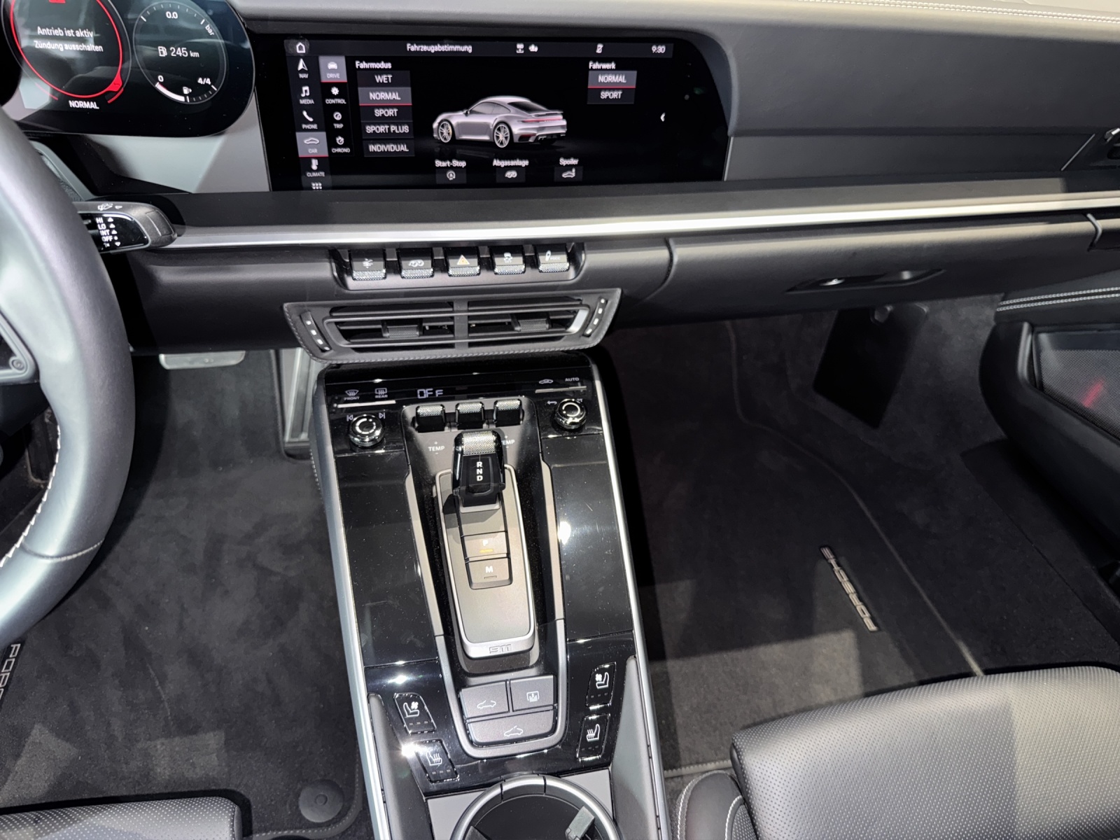 PORSCHE 911 Turbo S PDK-image-9