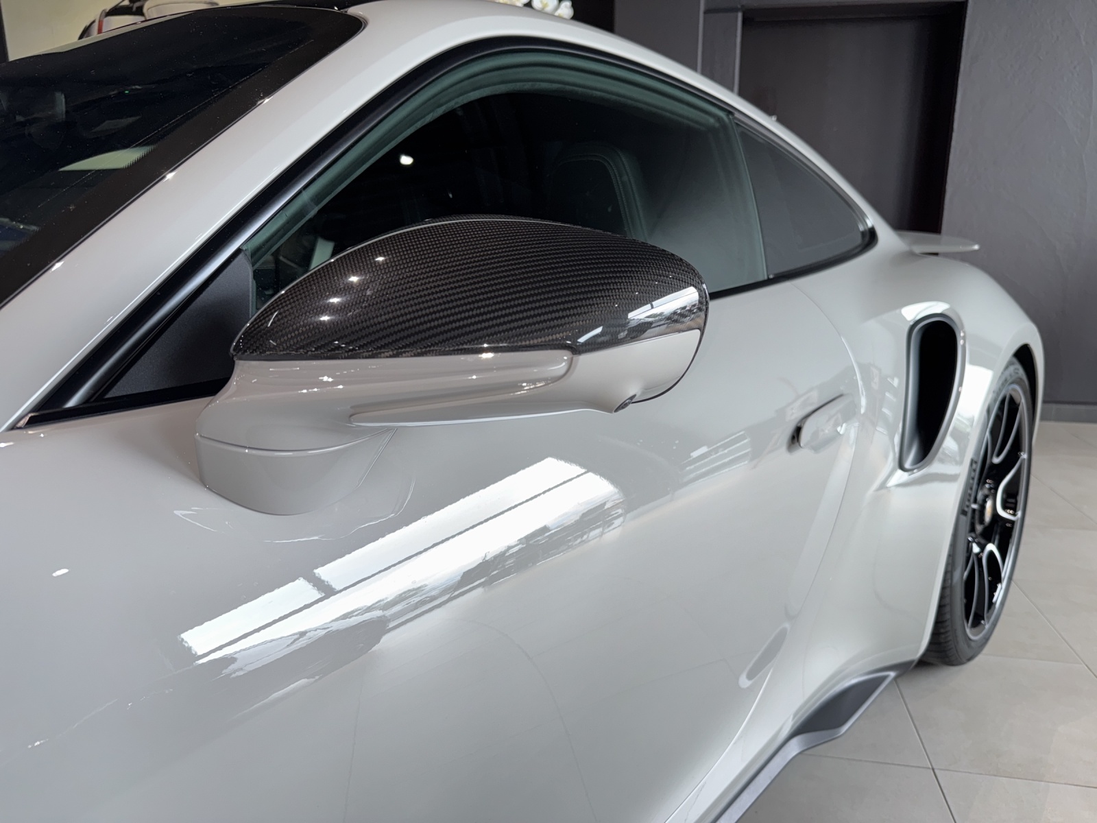 PORSCHE 911 Turbo S PDK-image-12