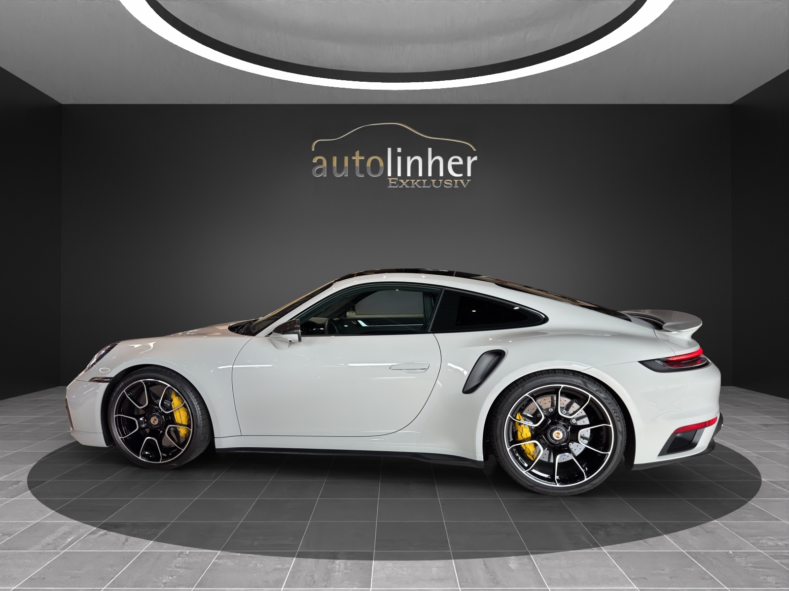 PORSCHE 911 Turbo S PDK-showroom-element-1