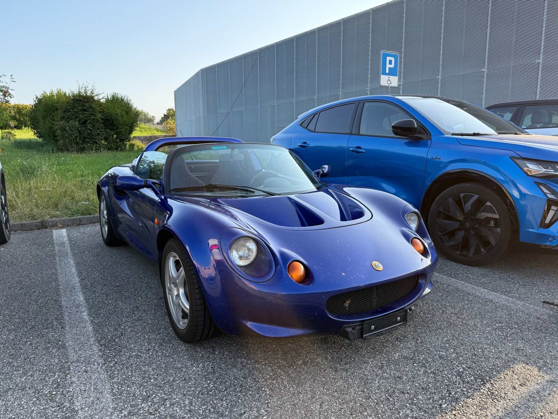 LOTUS Elise-image-1