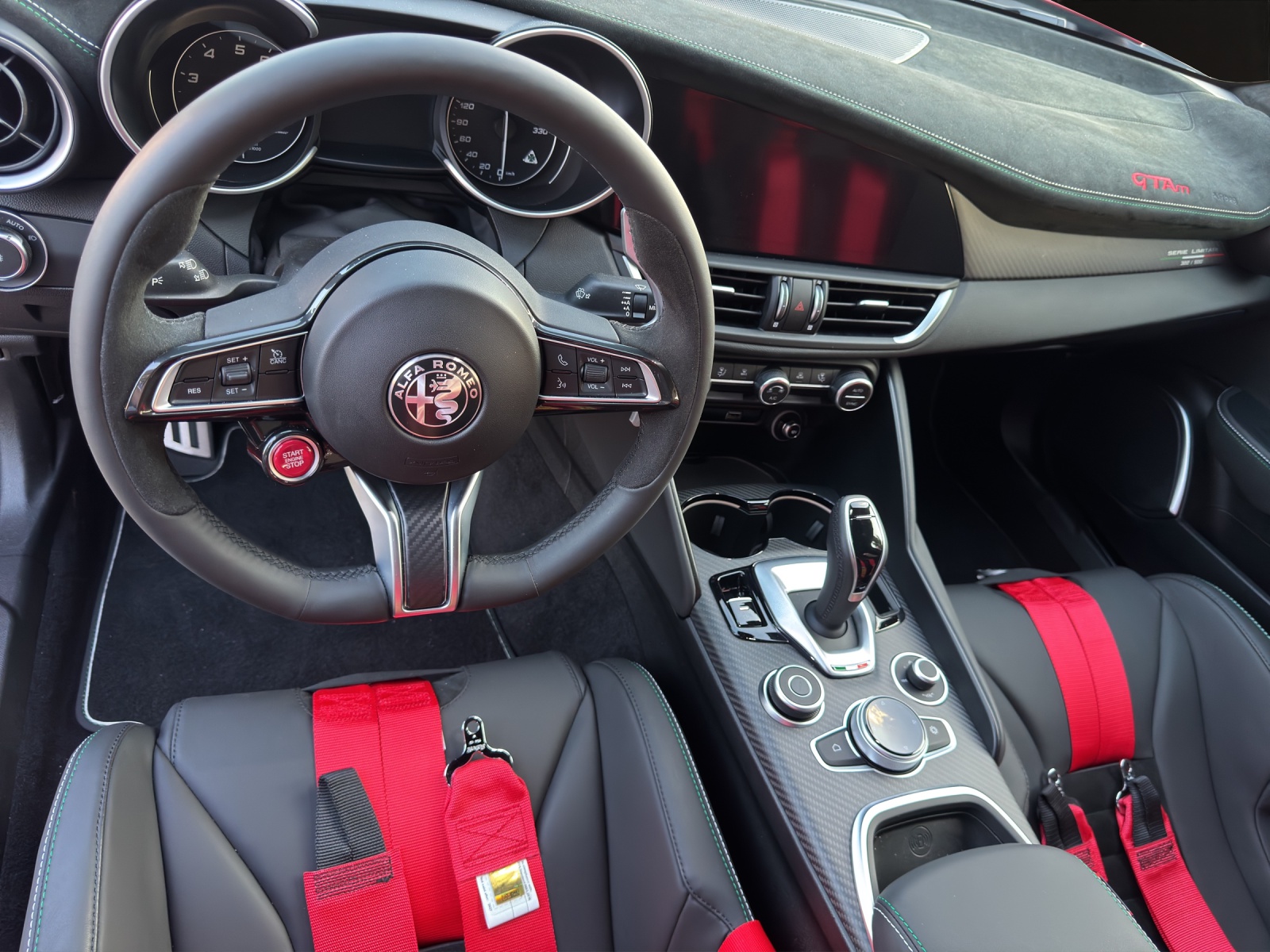 ALFA ROMEO Giulia 2.9 V6 GTA M Automatic-image-9
