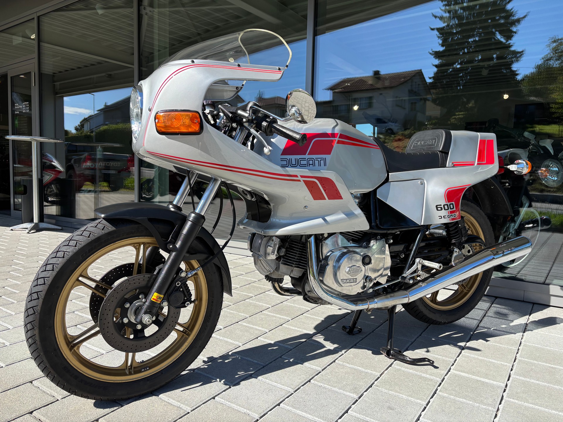 DUCATI Pantah 600