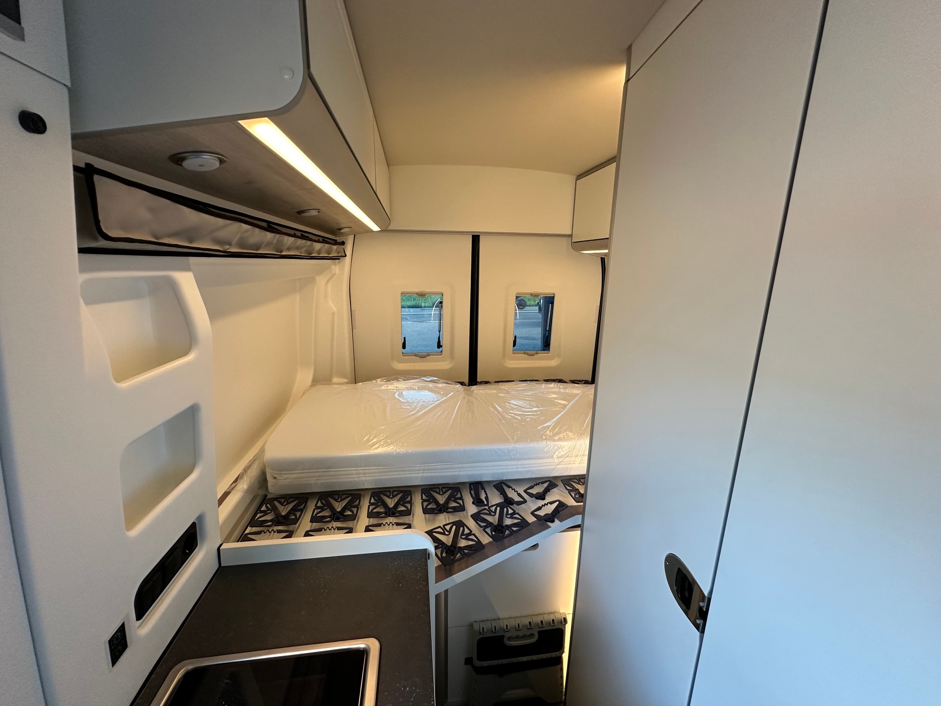 WESTFALIA Meridian 600D Limited AD-image-9