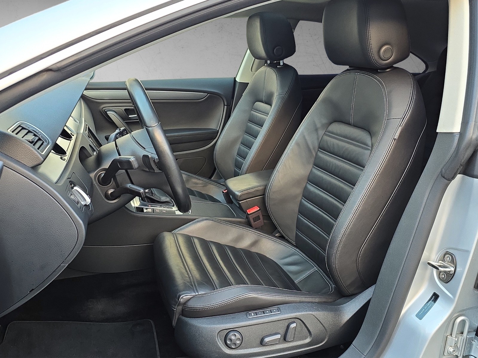 VW CC 2.0 TDI BlueMotion Technology DSG-image-6