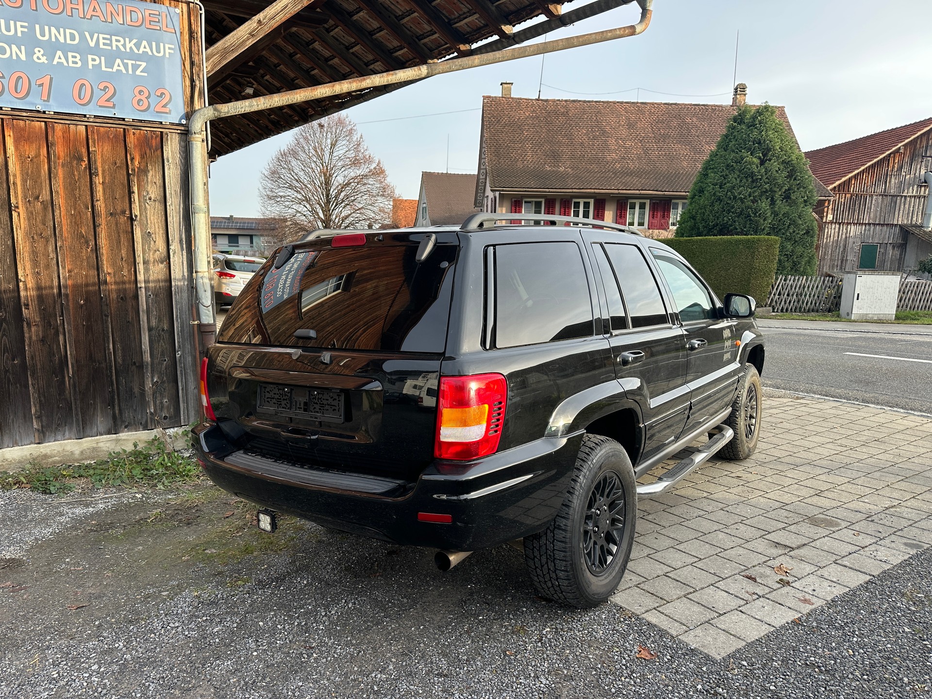 JEEP Grand Cherokee 4.7 Limited Automatic-image-6