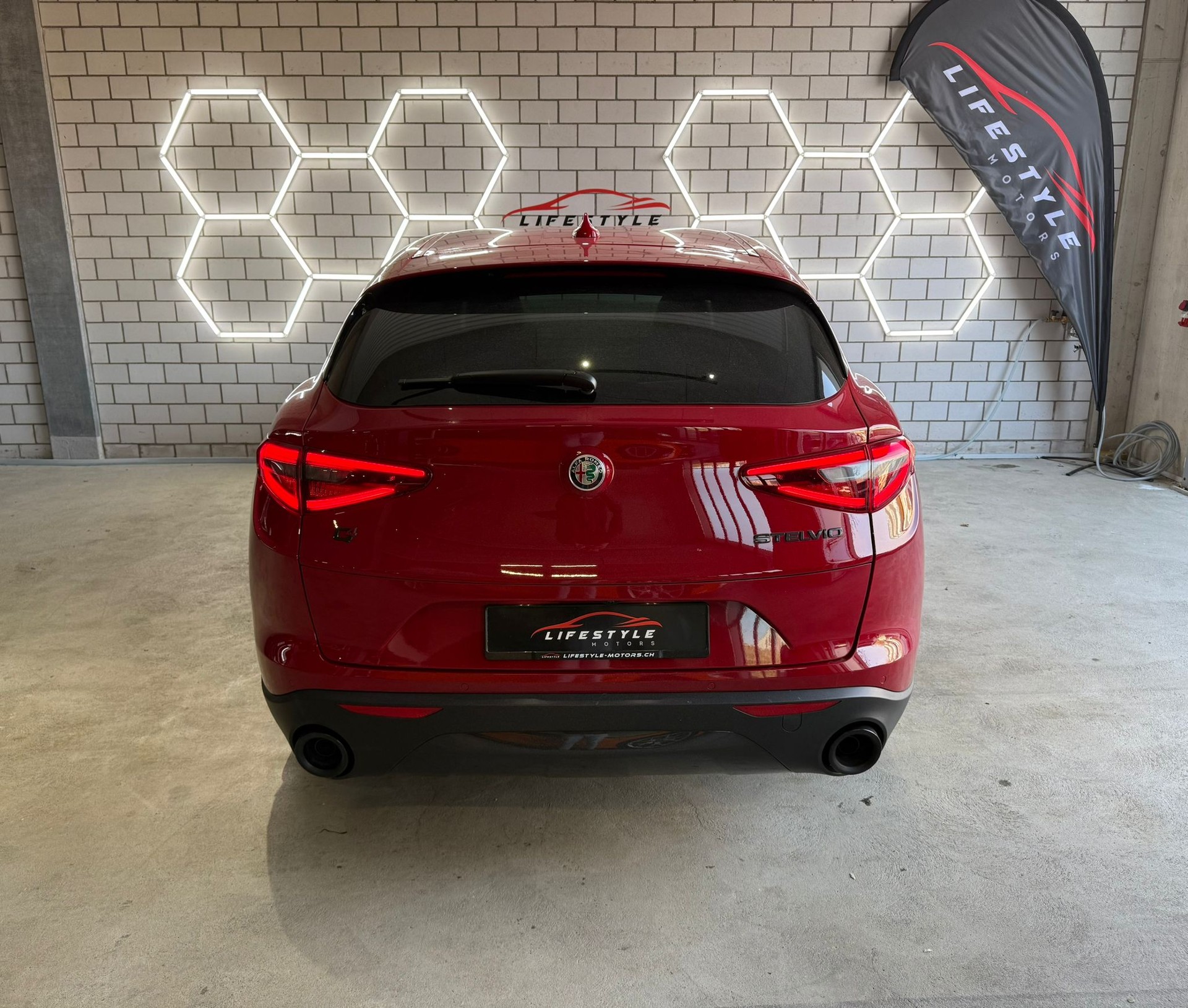ALFA ROMEO Stelvio 2.2 JTDM Pack Veloce Q4-image-3