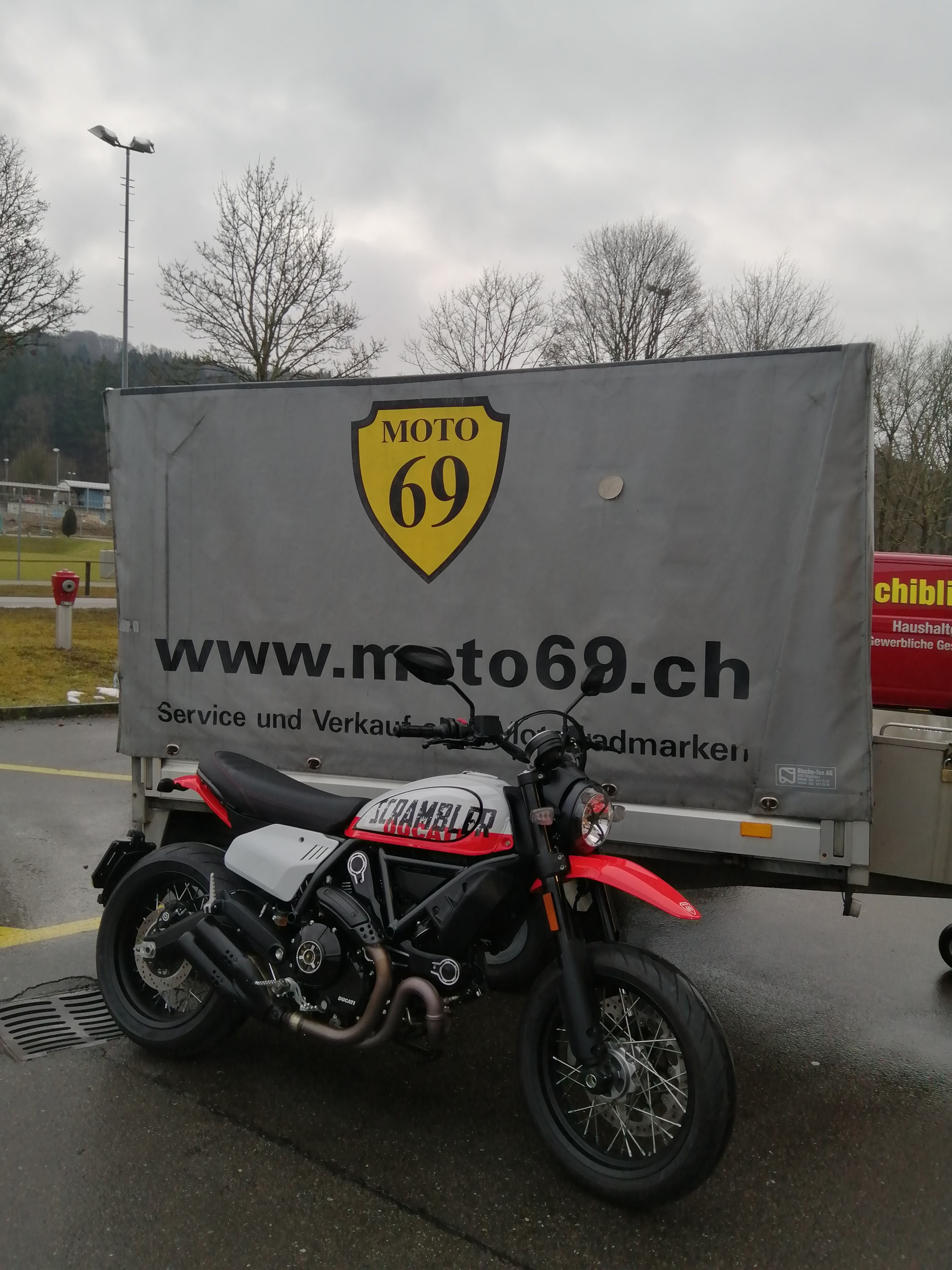 DUCATI Ducati Scrambler Urban Motard-showroom-element-1
