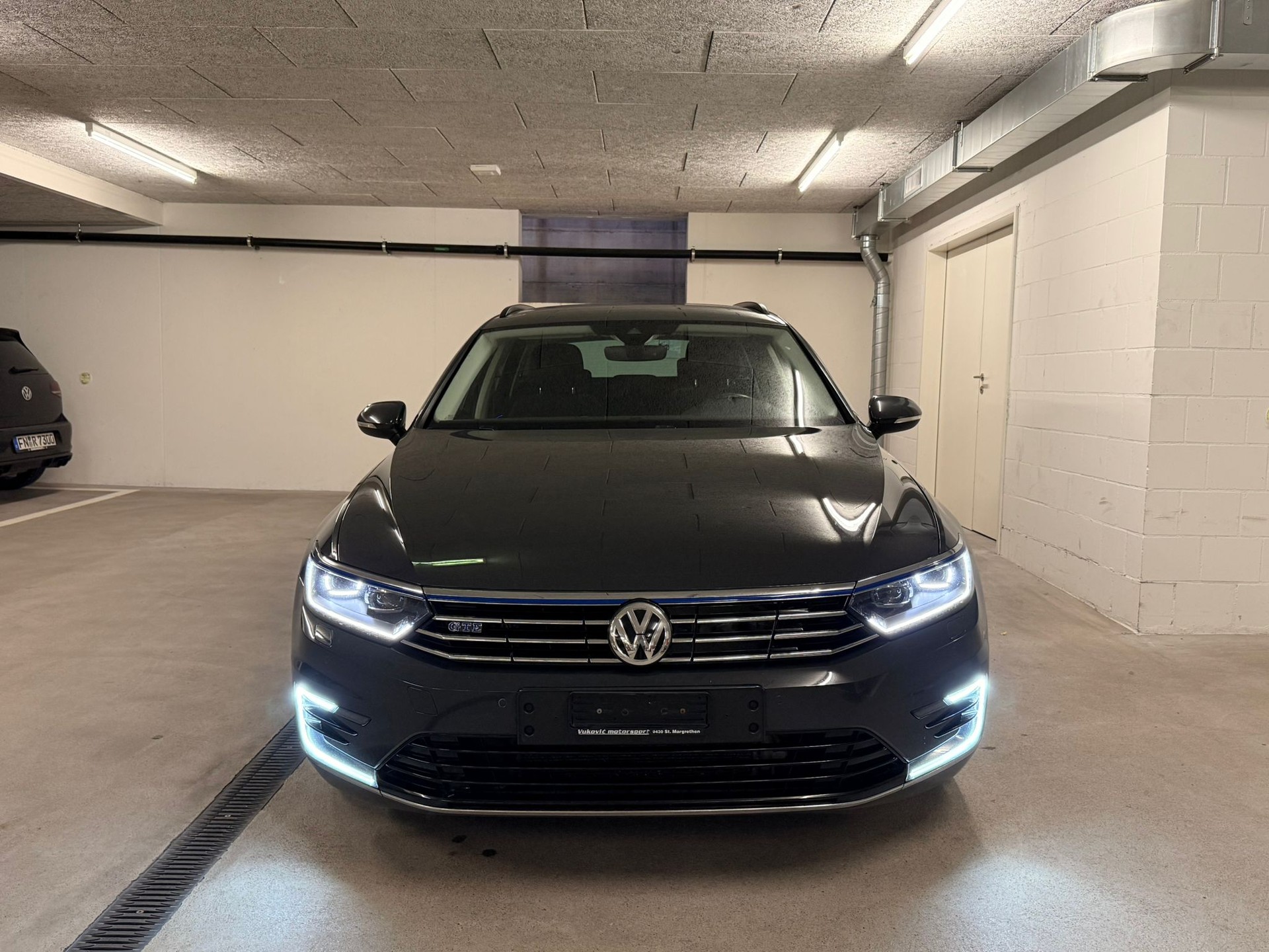 VW Passat Variant 1.4 TSI GTE Hybrid DSG-image-1