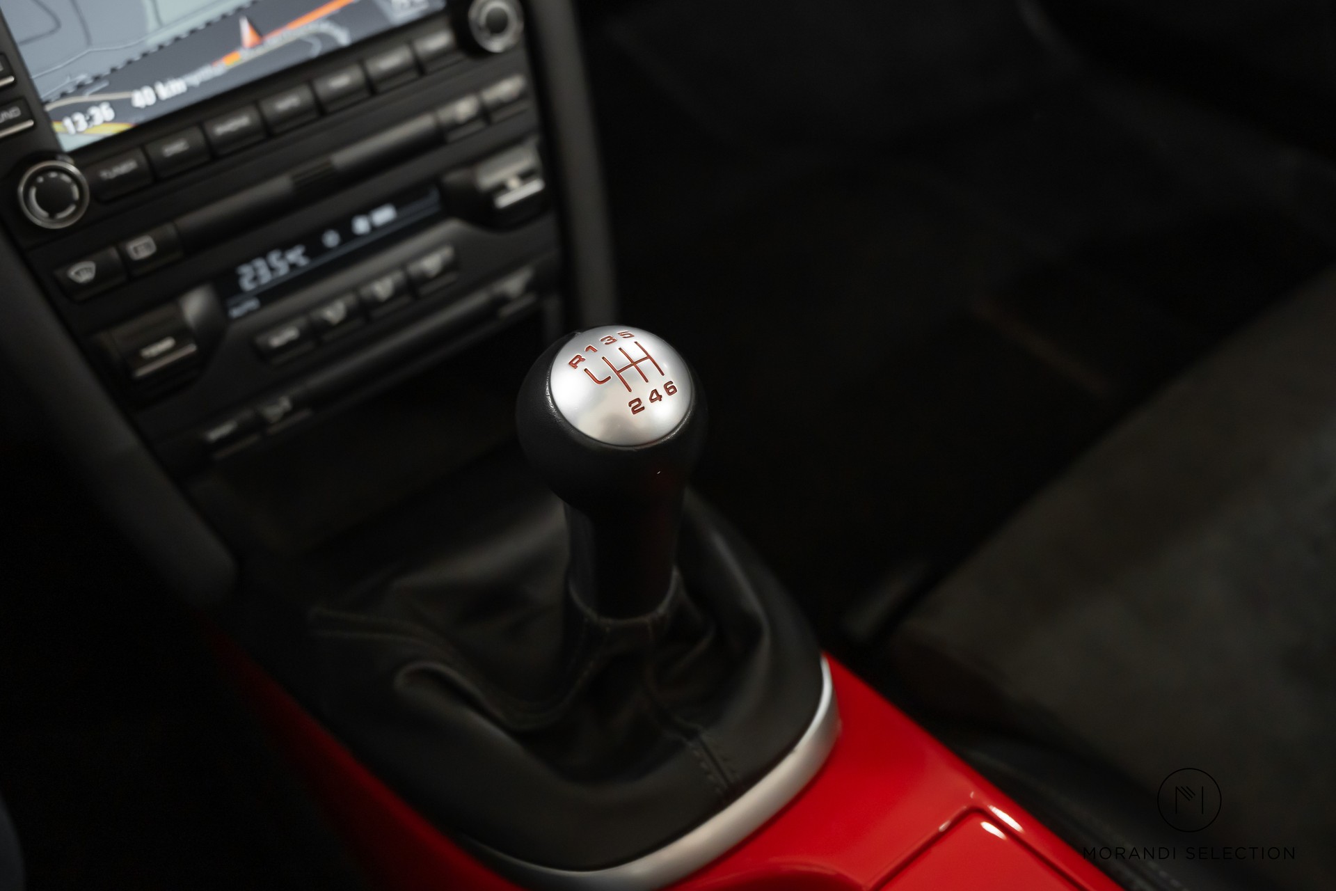 PORSCHE Boxster Spyder 3.4-image-23