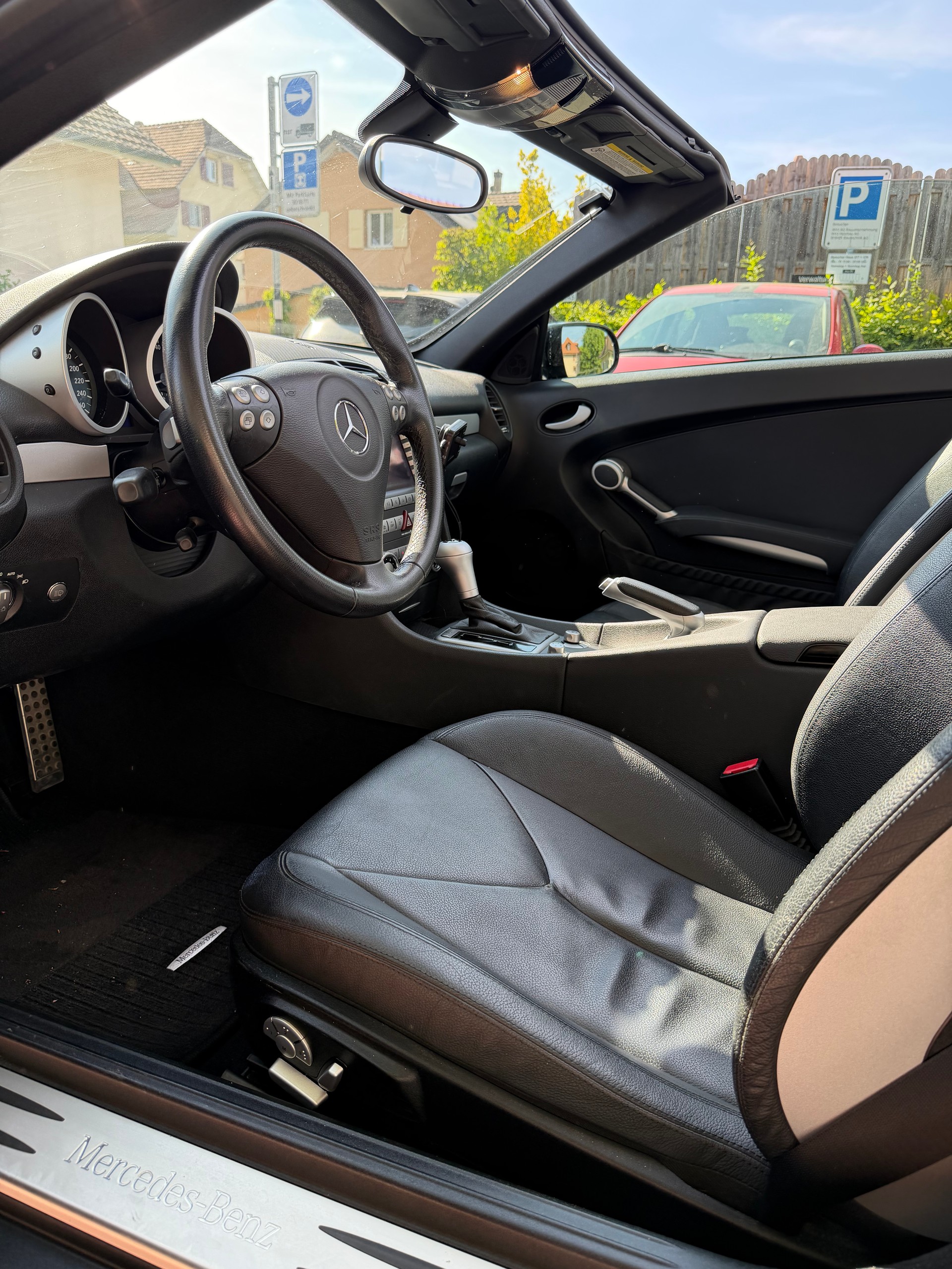 MERCEDES-BENZ SLK 350-image-8
