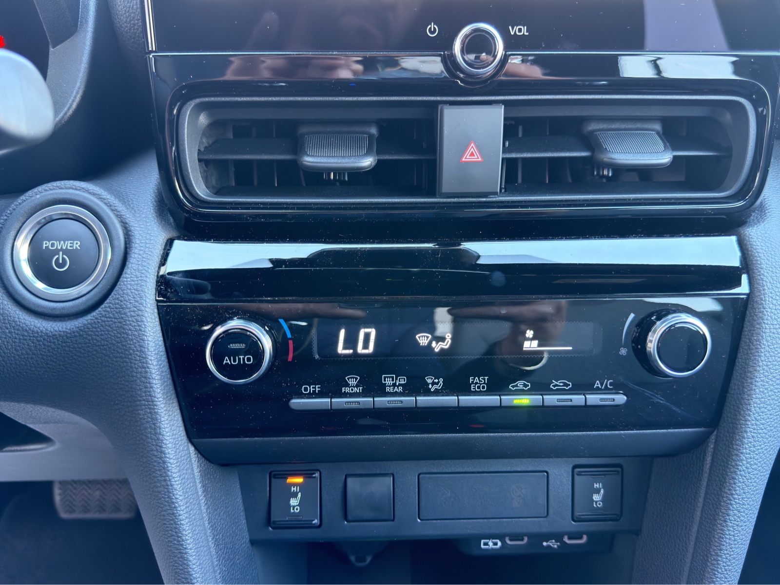 TOYOTA Yaris Cross 1.5 Active Drive e-CVT-image-15
