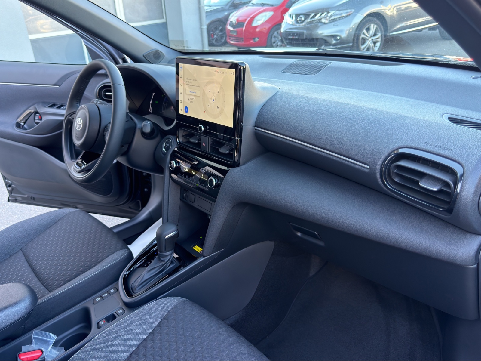 TOYOTA Yaris Cross 1.5 Active Drive e-CVT-image-23