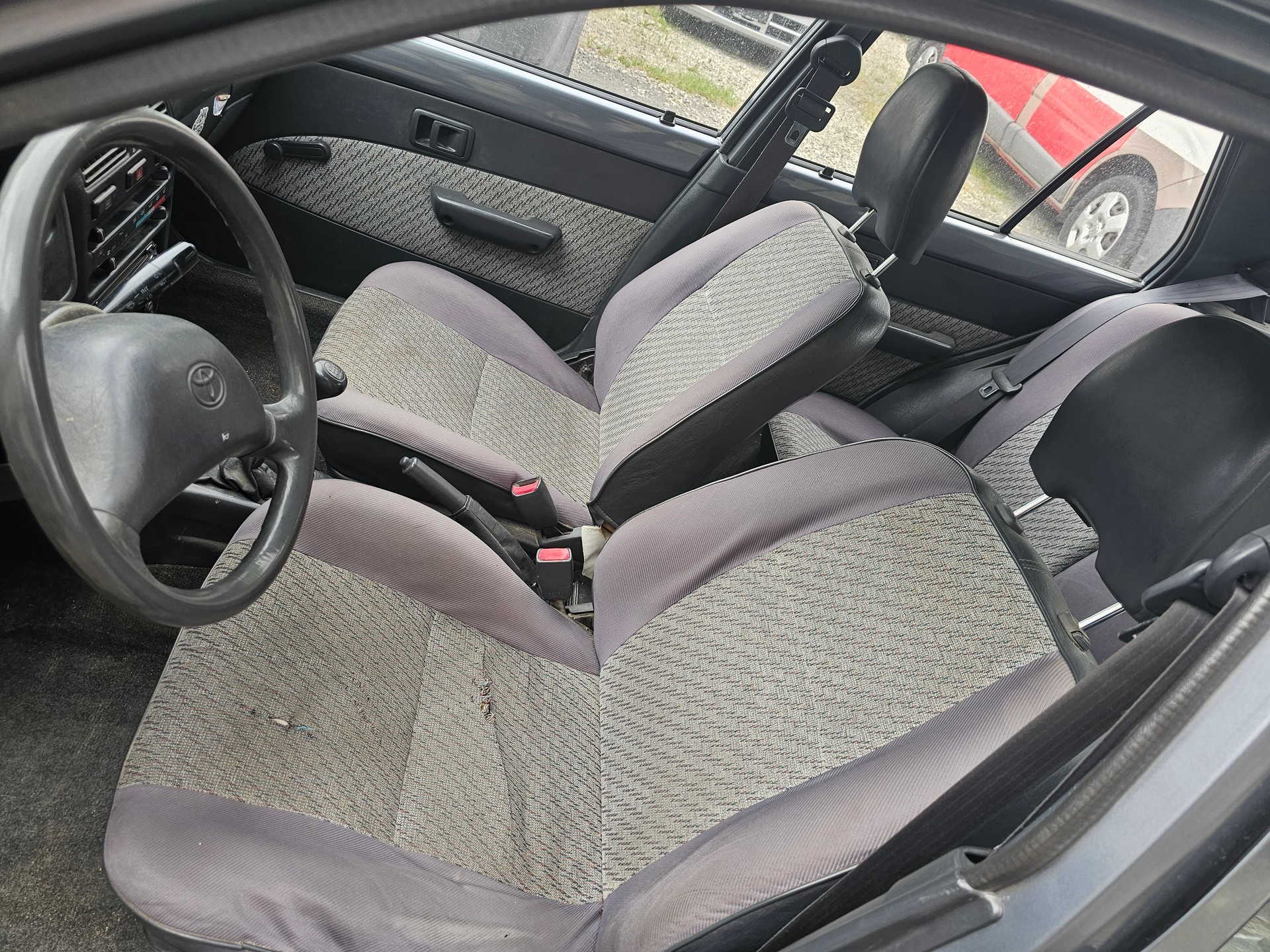 TOYOTA Starlet 1.3 XLi-image-4