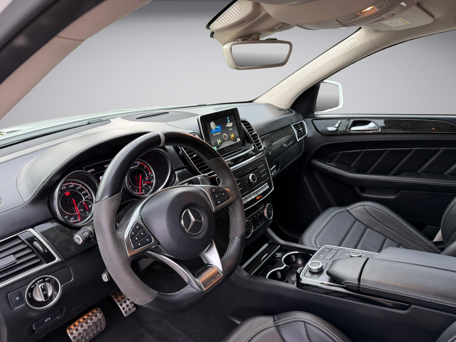 MERCEDES-BENZ GLE Coupé 63 S AMG 4Matic Speedshift * 23 Zoll * AMG Driver's Package *-image-7
