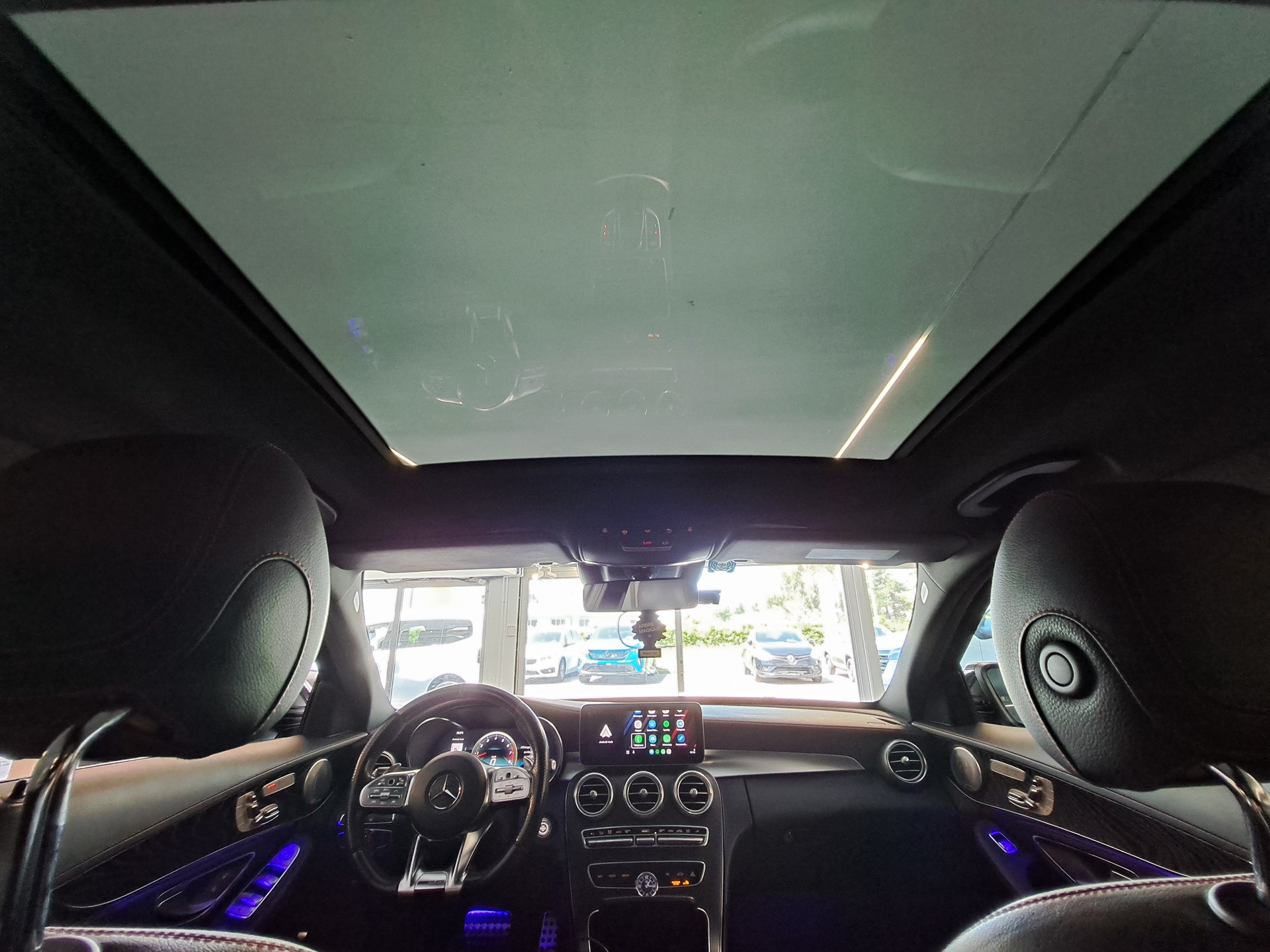MERCEDES-BENZ C 43 AMG 4Matic 9G-Tronic-image-13