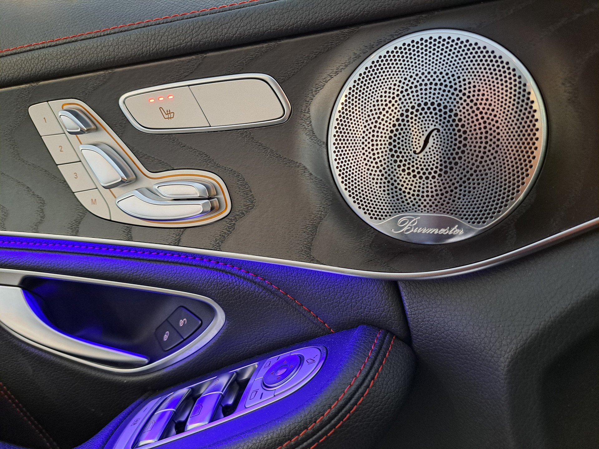 MERCEDES-BENZ C 43 AMG 4Matic 9G-Tronic-image-7